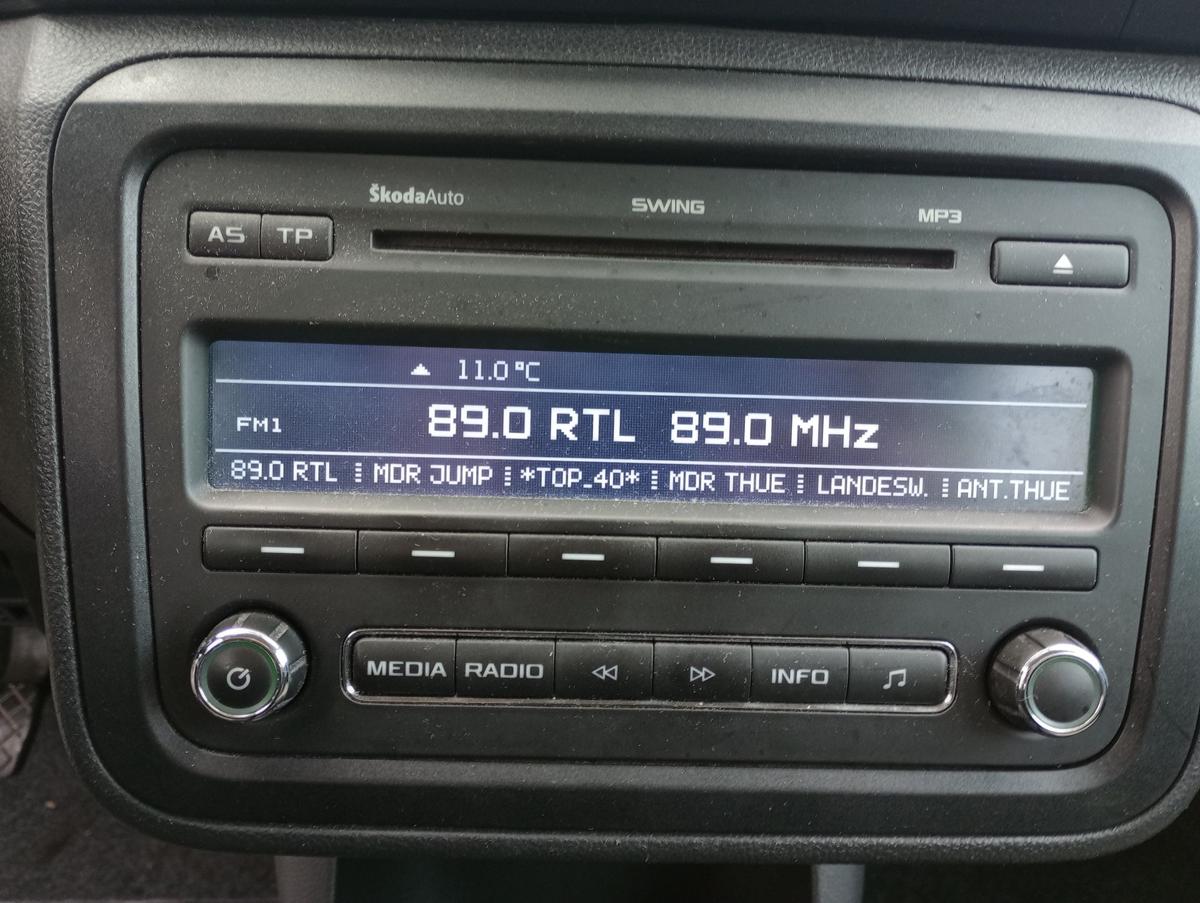 Skoda Fabia II 5J original Radio Swing Baujahr 2010