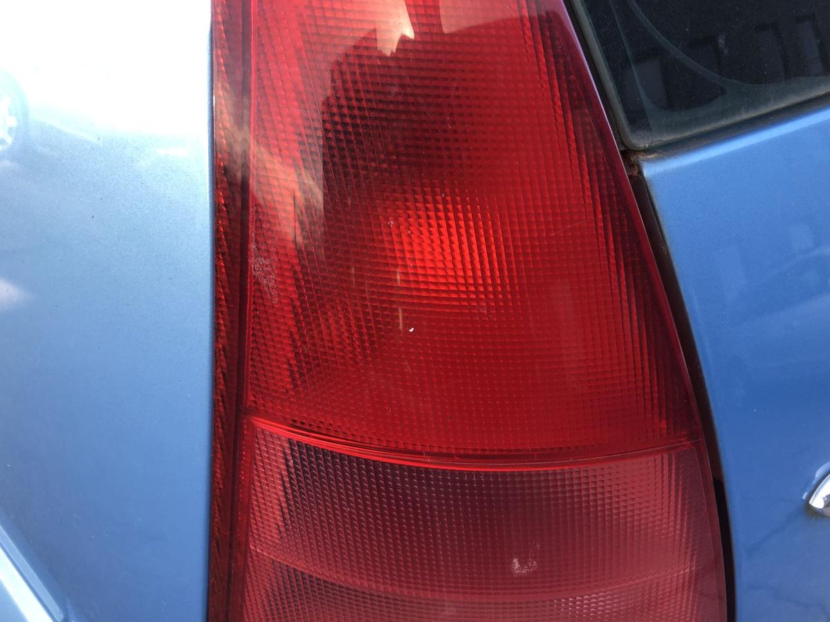 Citroen C3 Typ F R&uuml;ckleuchte links R&uuml;cklicht Heckleuchte Schlusslicht