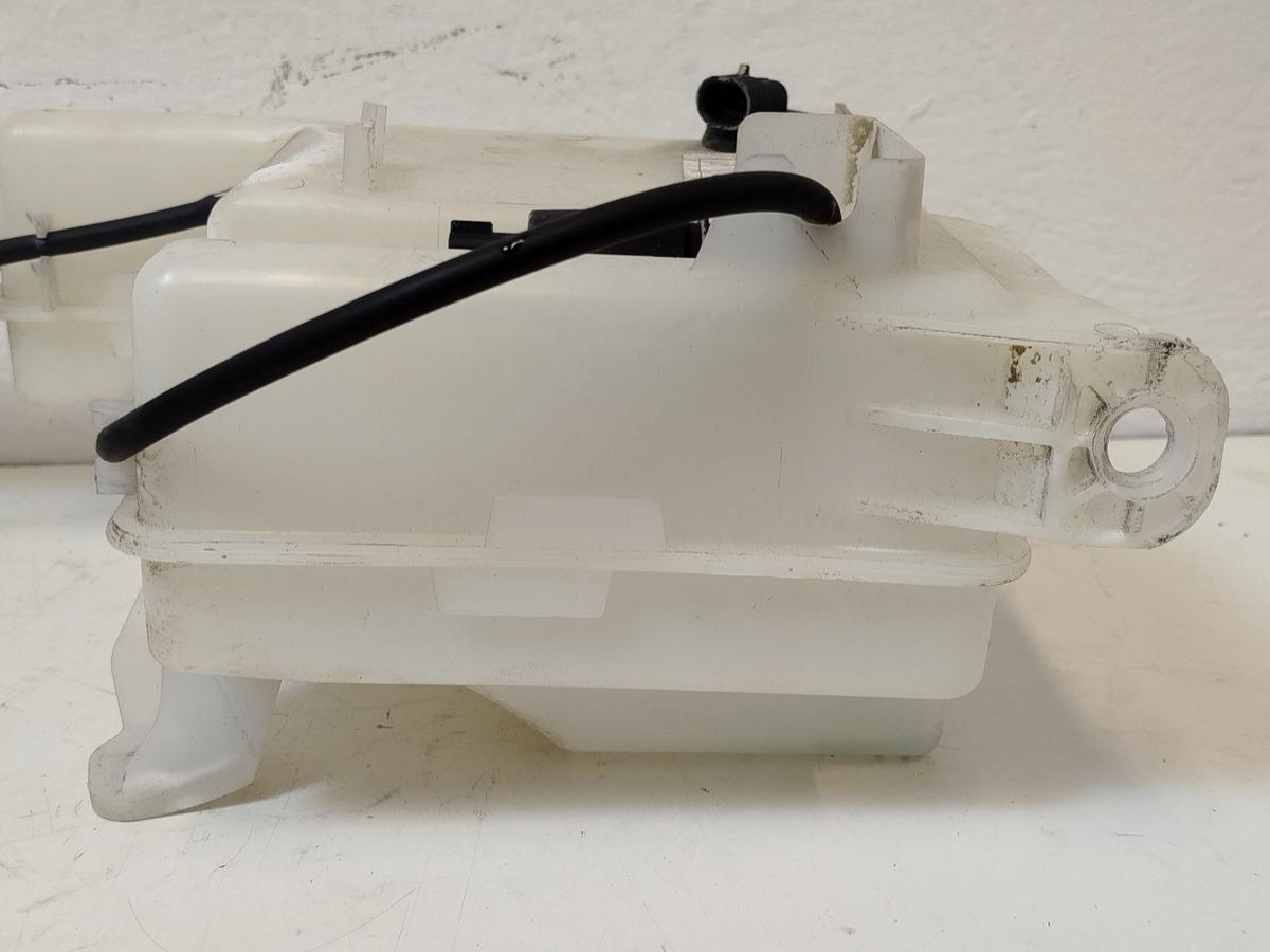 NIO ET7 Elektro Waschwasserbeh&auml;lter Waschbeh&auml;lter Wischwasserbeh&auml;lter mit Pumpe