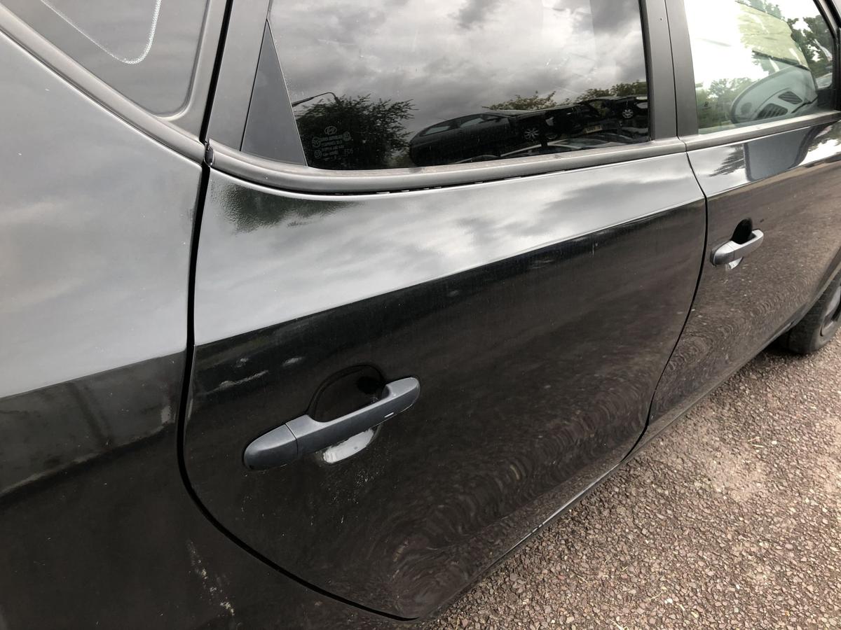 Hyundai i30 FD Tür hinten rechts Fondtür im Rohbau vom 5trg 9F Stone Black Perl