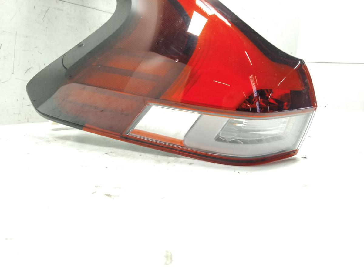 Mitsubishi Eclipse Cross original R&uuml;ckleuchte Schlussleuchte links Teil-LED