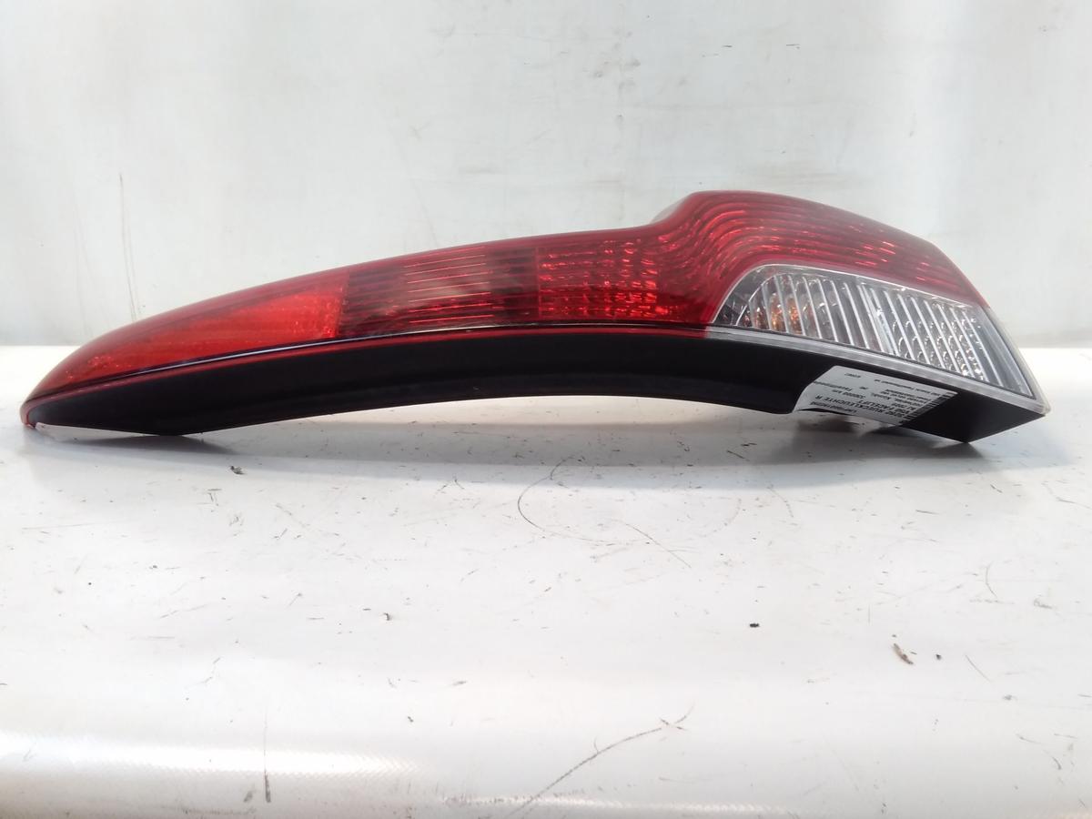 Volvo V50 Facelift original Rückleuchte Heckleuchte rechts BJ2009