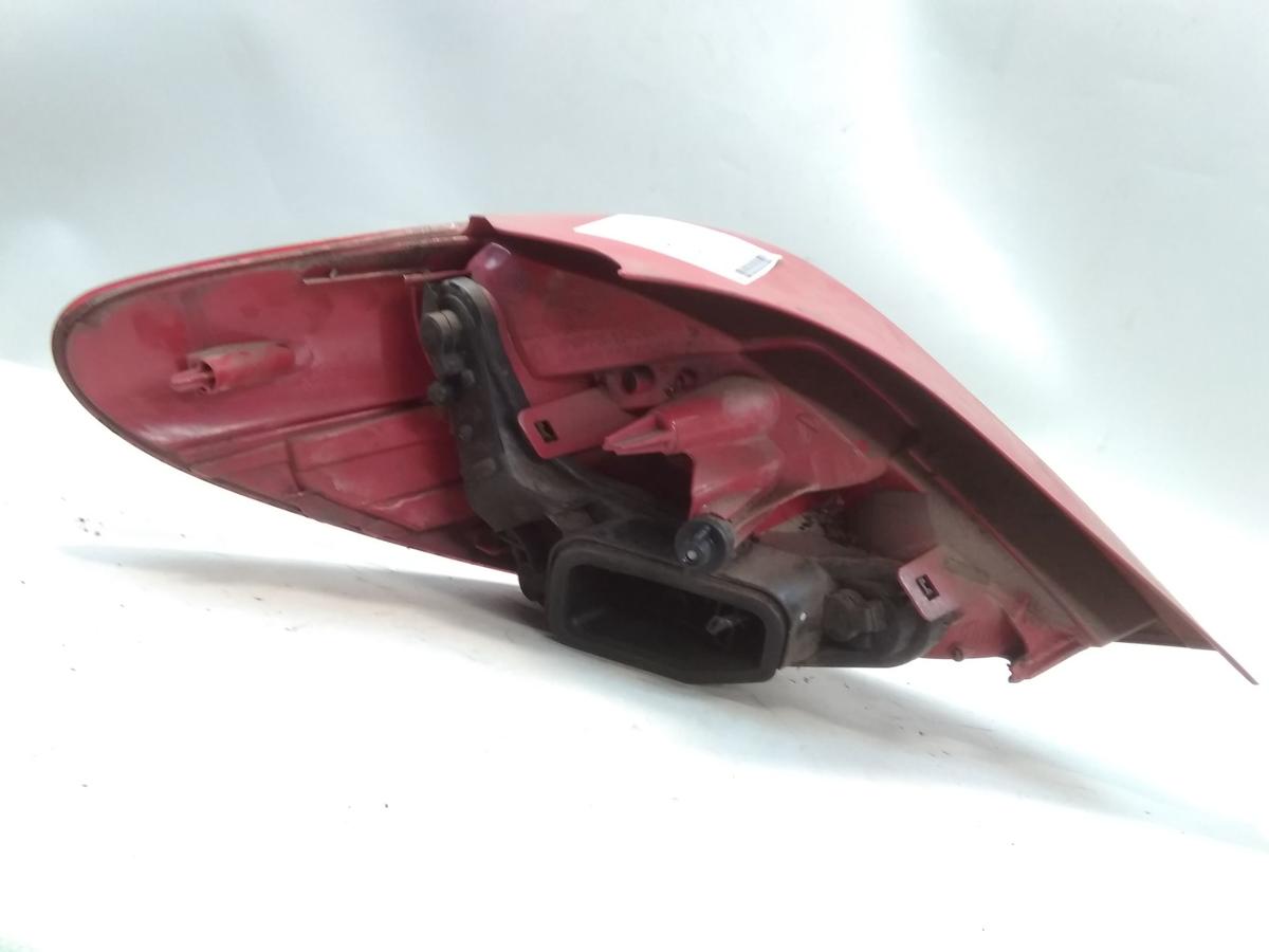 Peugeot 207 WA original R&uuml;ckleuchte Heckleuchte rechts Facelift Teil-LED BJ2010