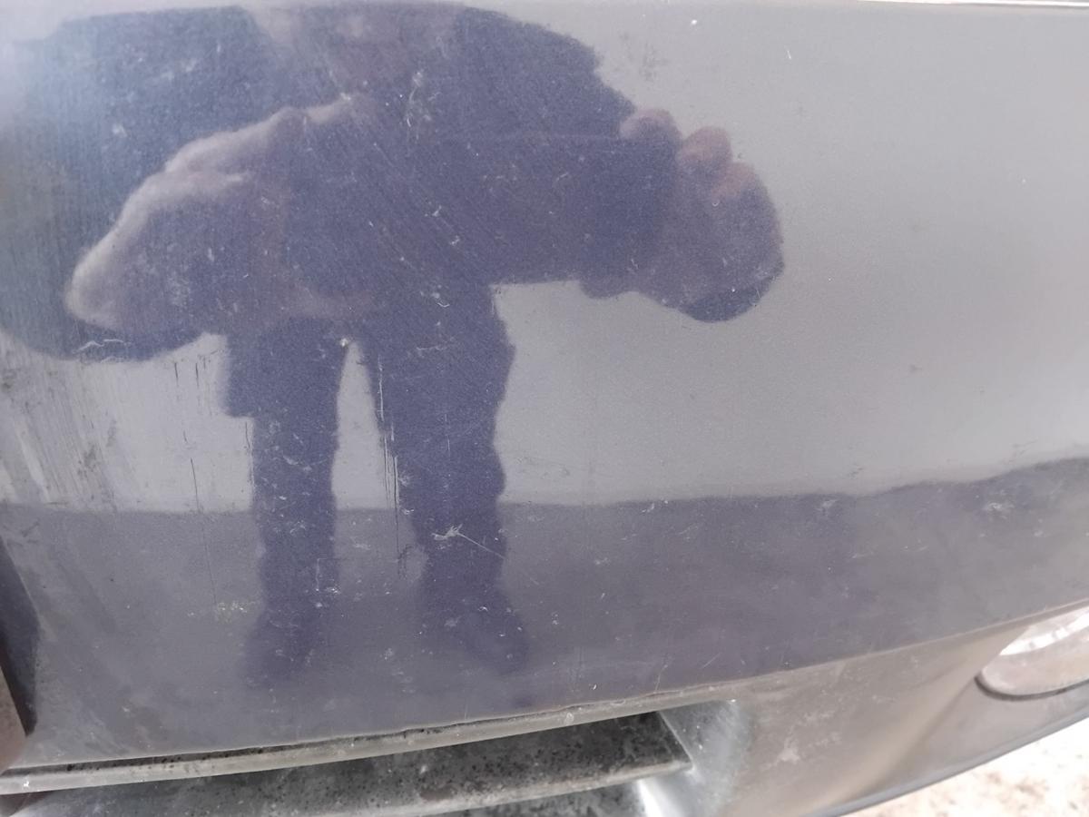 Kia Carens II original Stossf&auml;nger Sto&szlig;stange vorn 1C Imperial Blue BJ2002