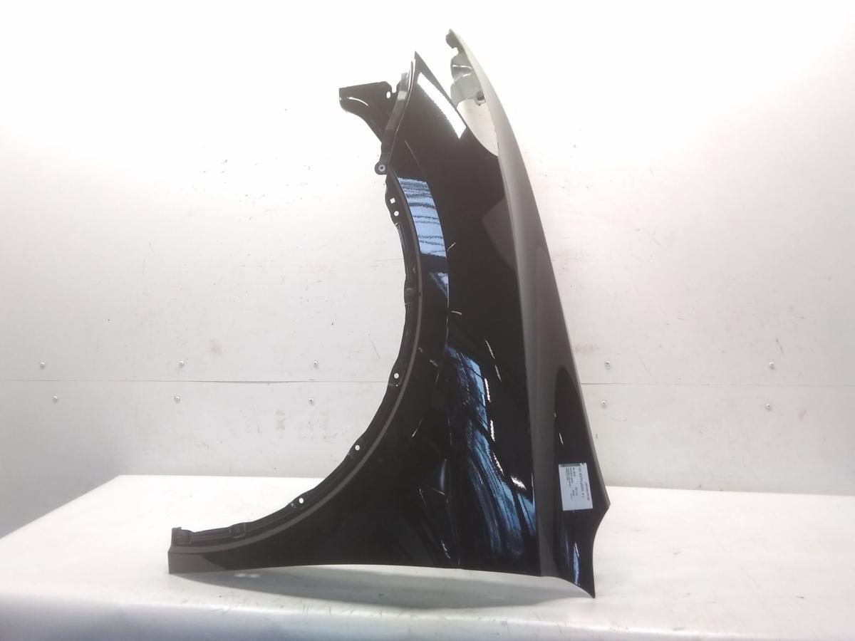 Tesla Model Y original Kotflügel vorn links schwarz solid black Bj.2022 Tesla Model Y original Kotflügel vorn links schwarz solid black Bj.2022