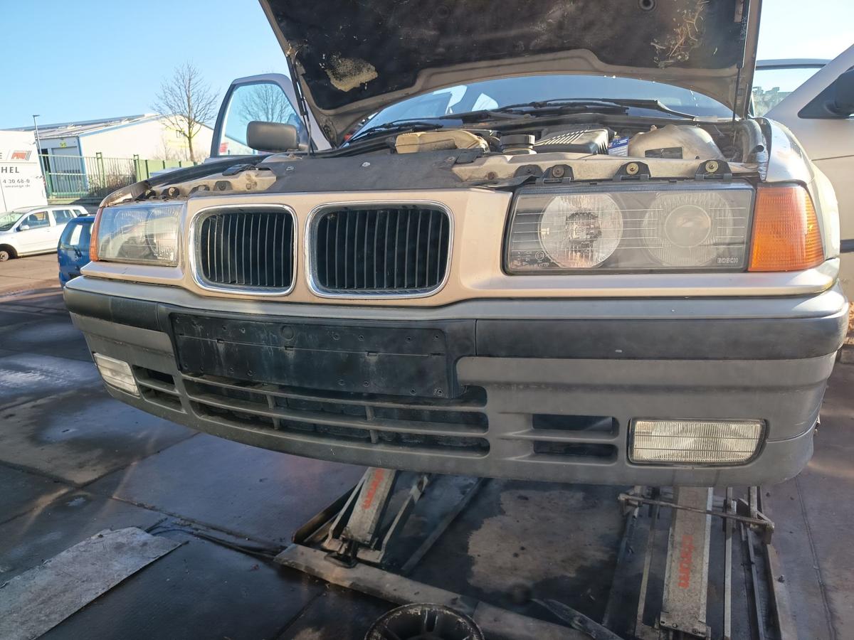 BMW 3er E36 Limousine original Sto&szlig;stange F&auml;nger vorn Front hellgrau Bj 1992