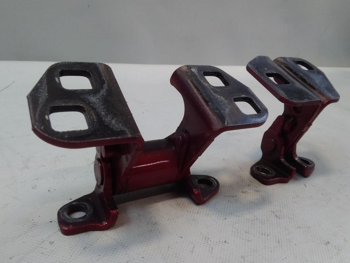 Tesla Model S Facelift original Satz T&uuml;rscharniere vorn rechts Bj.2019