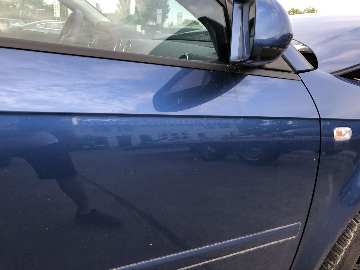 Audi A3 8P ab05 T&uuml;r vorn rechts Beifahrert&uuml;r im Rohbau Scheibenrahmen LZ5C 3trg