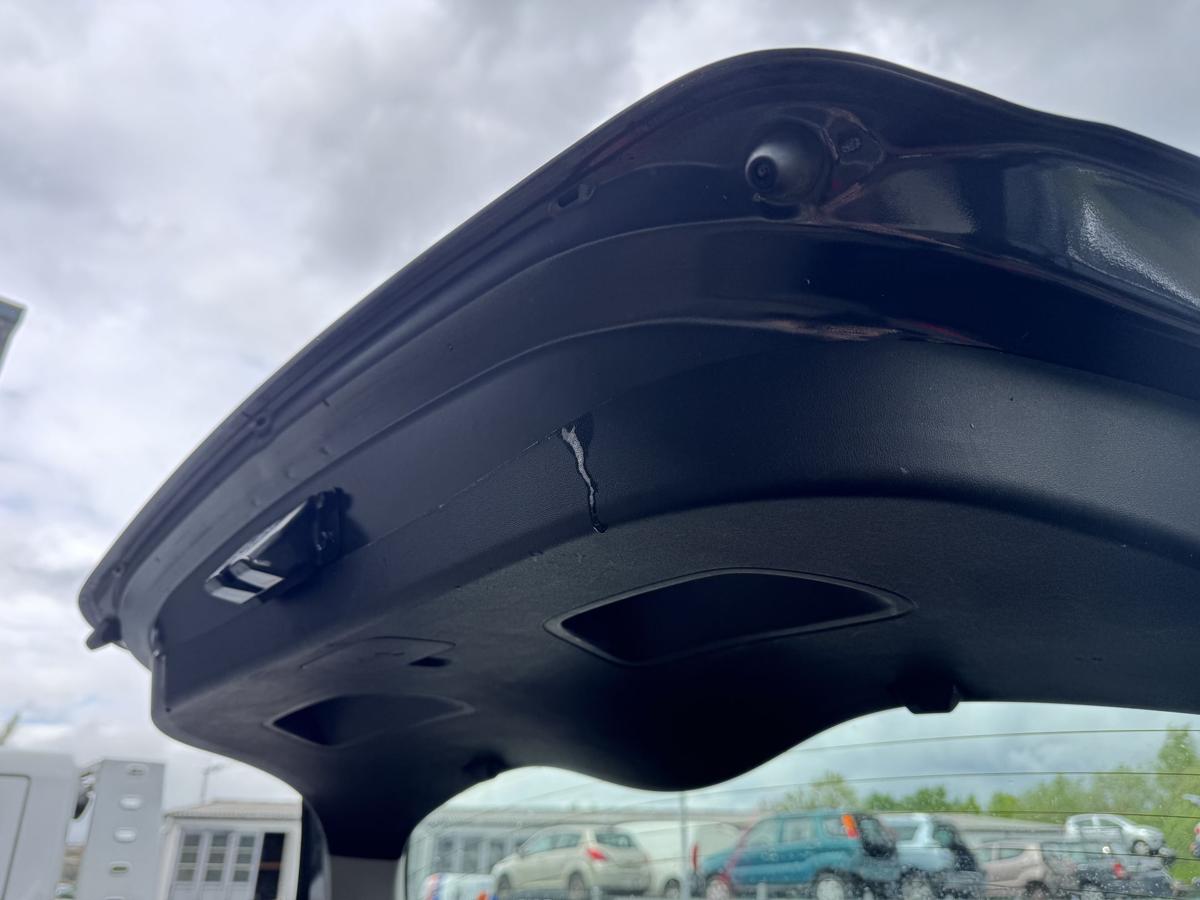 Kia Pro Ceed original Heckklappe mit Heckscheibe 1K Black Pearl Bj.2010