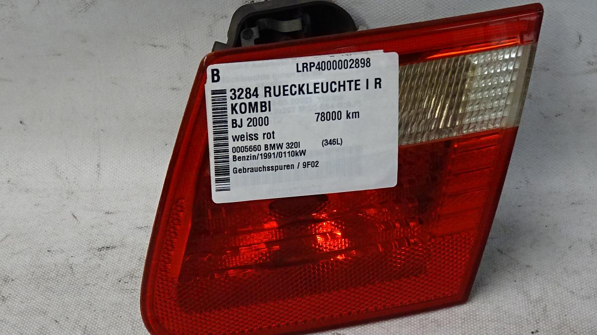 BMW 3er E46 Touring Bj2000 Rückleuchte Heckleuchte innen rechts 63218368760 weiss rot