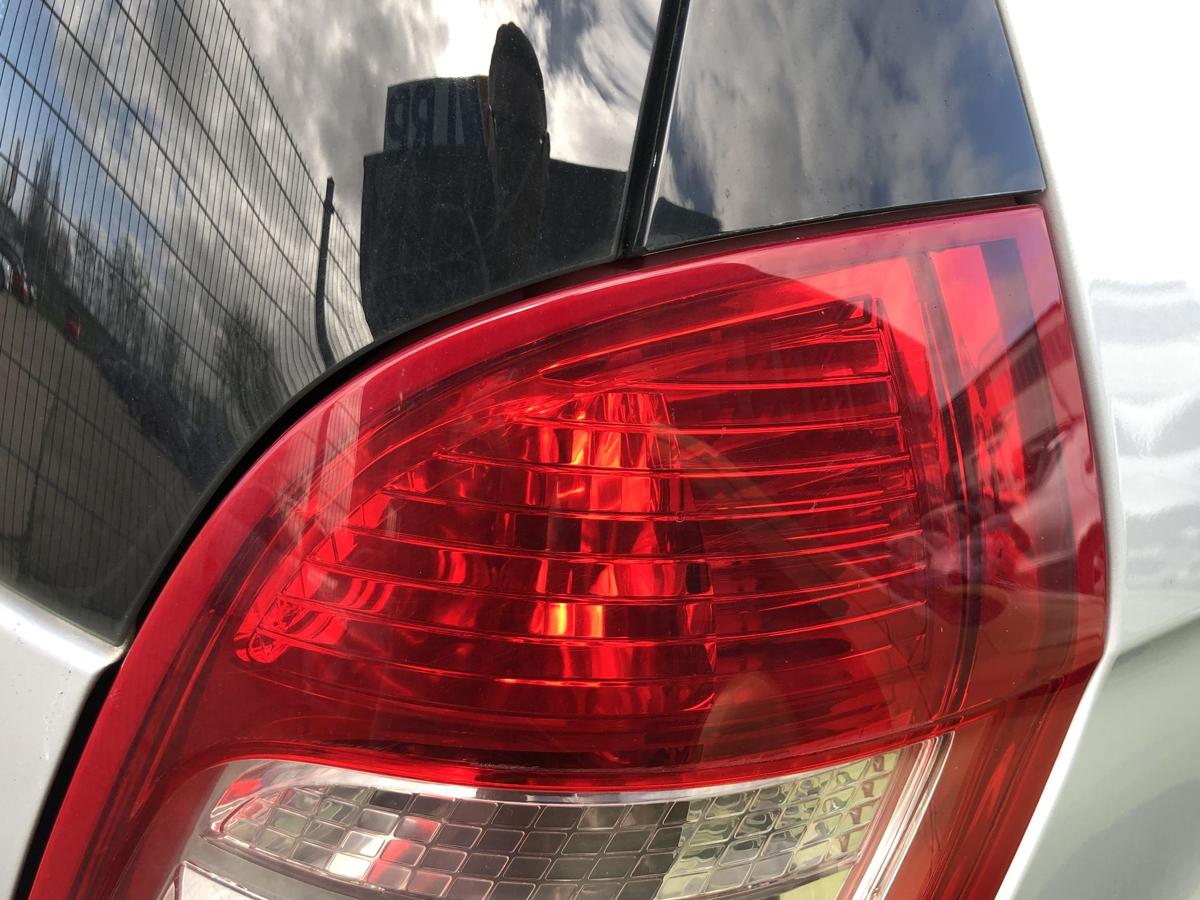 Mercedes W169 A Klasse Mopf R&uuml;ckleuchte rechts R&uuml;cklicht Facelift Heckleuchte