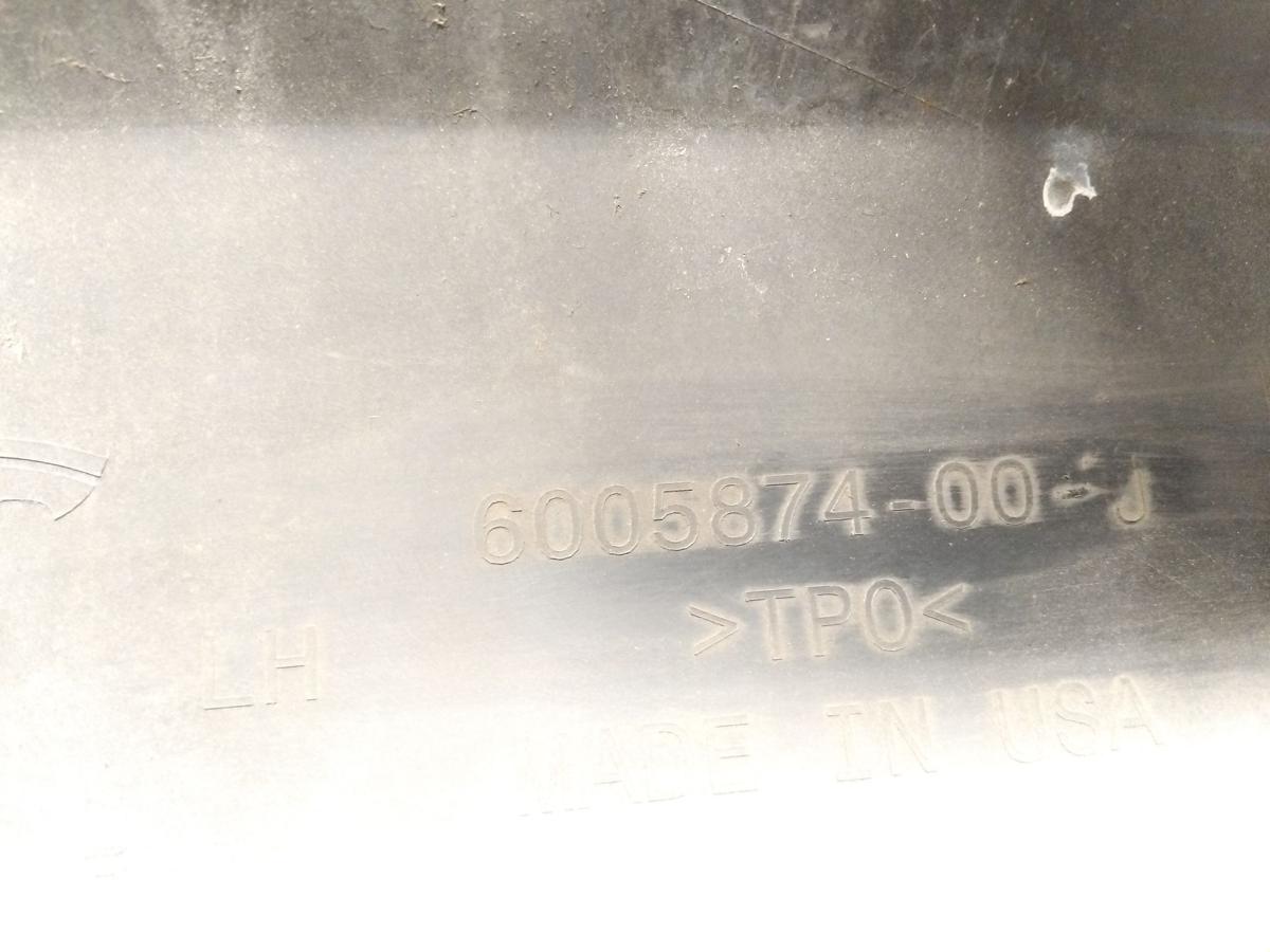 Tesla Model S original Schwellerverkleidung Schwellerverbreiterung links Bj.2019