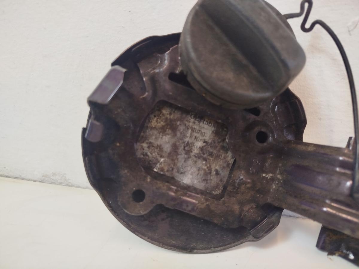 Toyota IQ Typ AJ Tankklappe Tankdeckel Tankverschluss 9AH Deep Amethyst