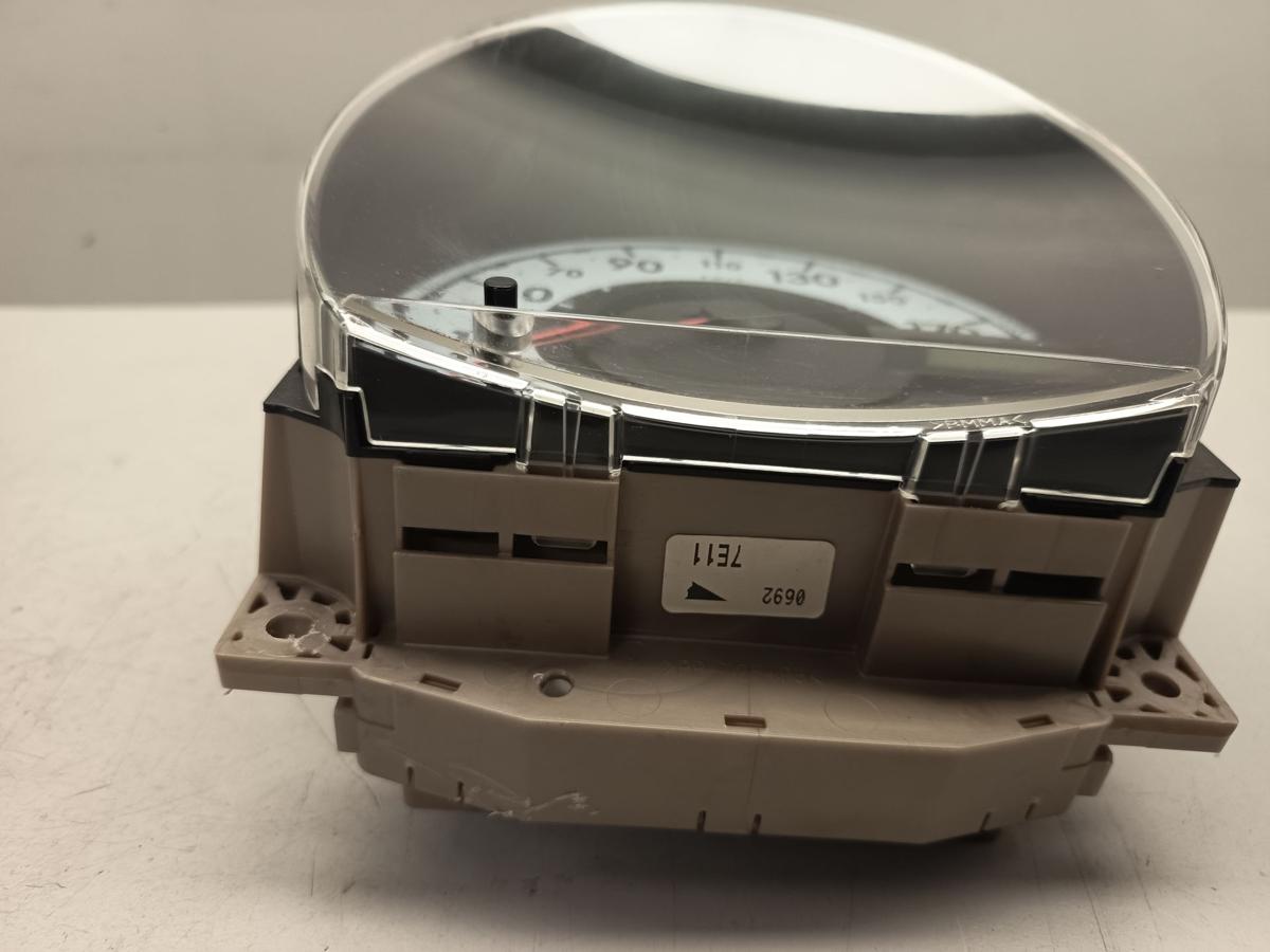 Citroen C1 Bj 2013 original Tacho Kombiinstrument 83800-0H180-A