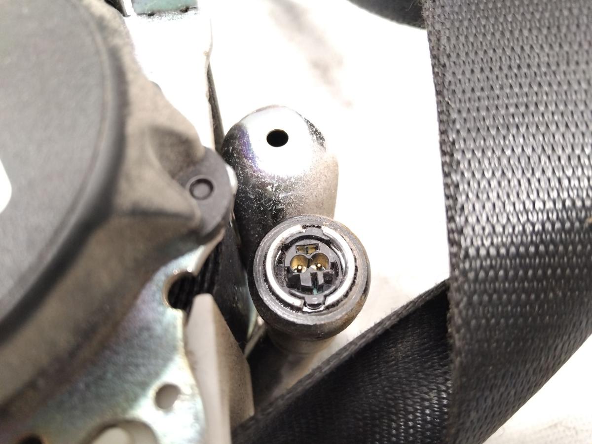 Mercedes Vito 447 original Sicherheitsgurt vorn links schwarz unfallfrei Bj.2014