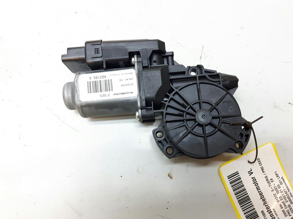 Kia Pro Ceed 1 ED Fensterhebermotor vorn links 402185A MERITOR BJ2009