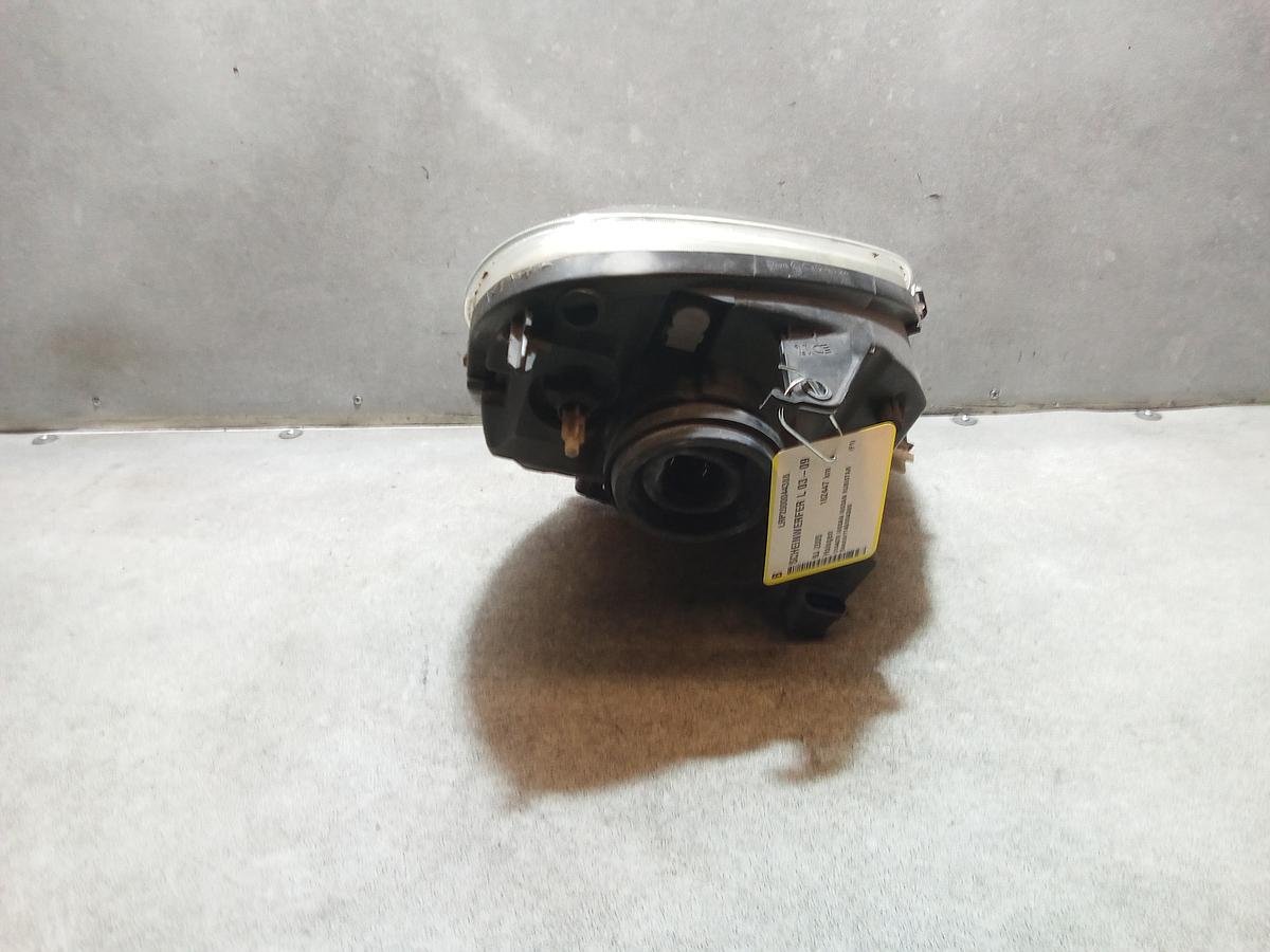 Nissan Kubistar Scheinwerfer vorn links Halogen Lampe 8200236590 BJ03-09