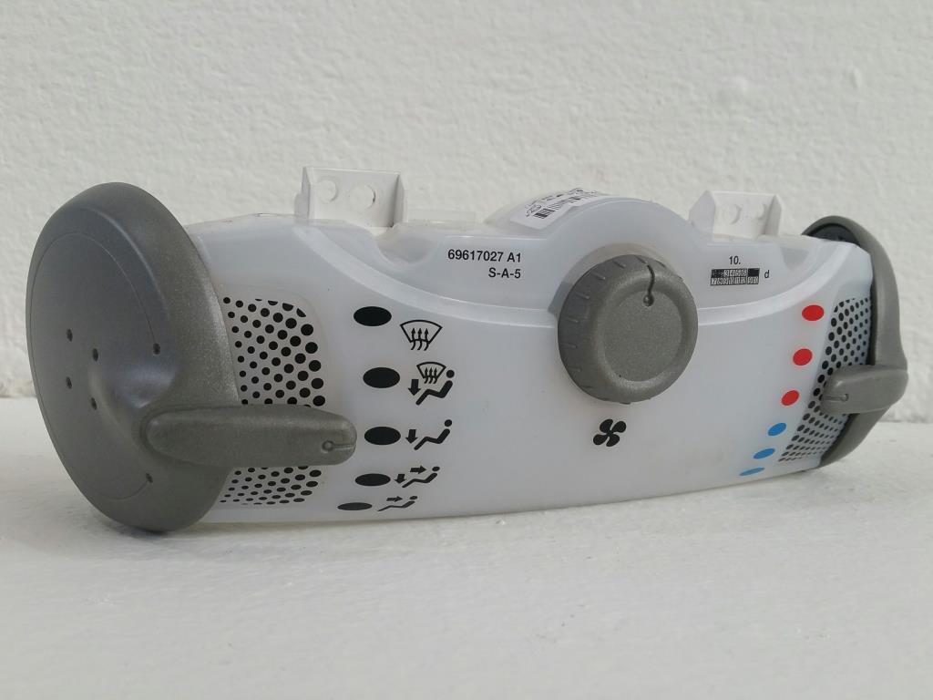 Heizungsregler Heizungsbetätigung Heizungsregulierung manuell Citroen C1 BJ09