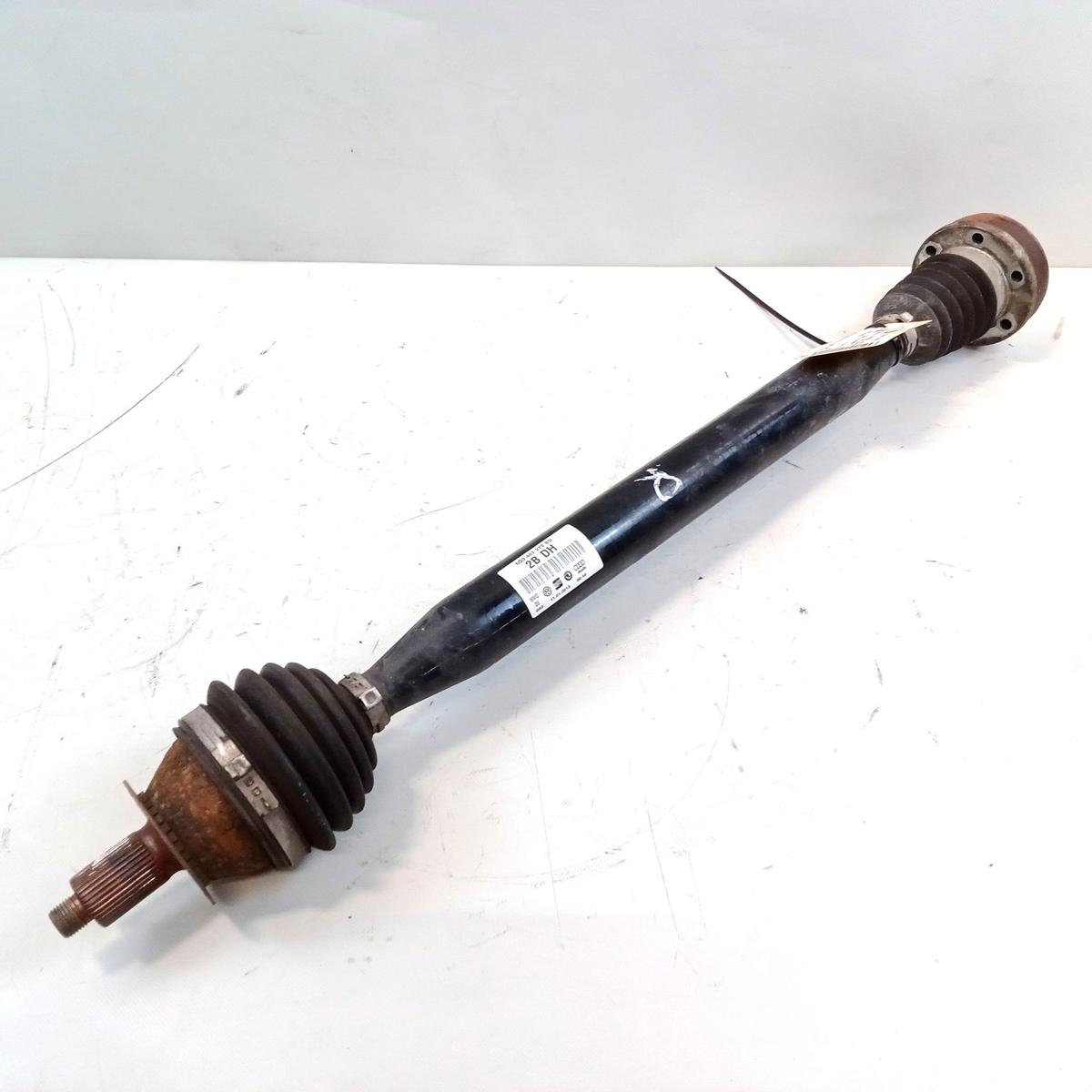 Skoda Fabia 5J orig Antriebswelle Gelenkwelle vorn rechts 1.2 44kw CGPB BJ2013