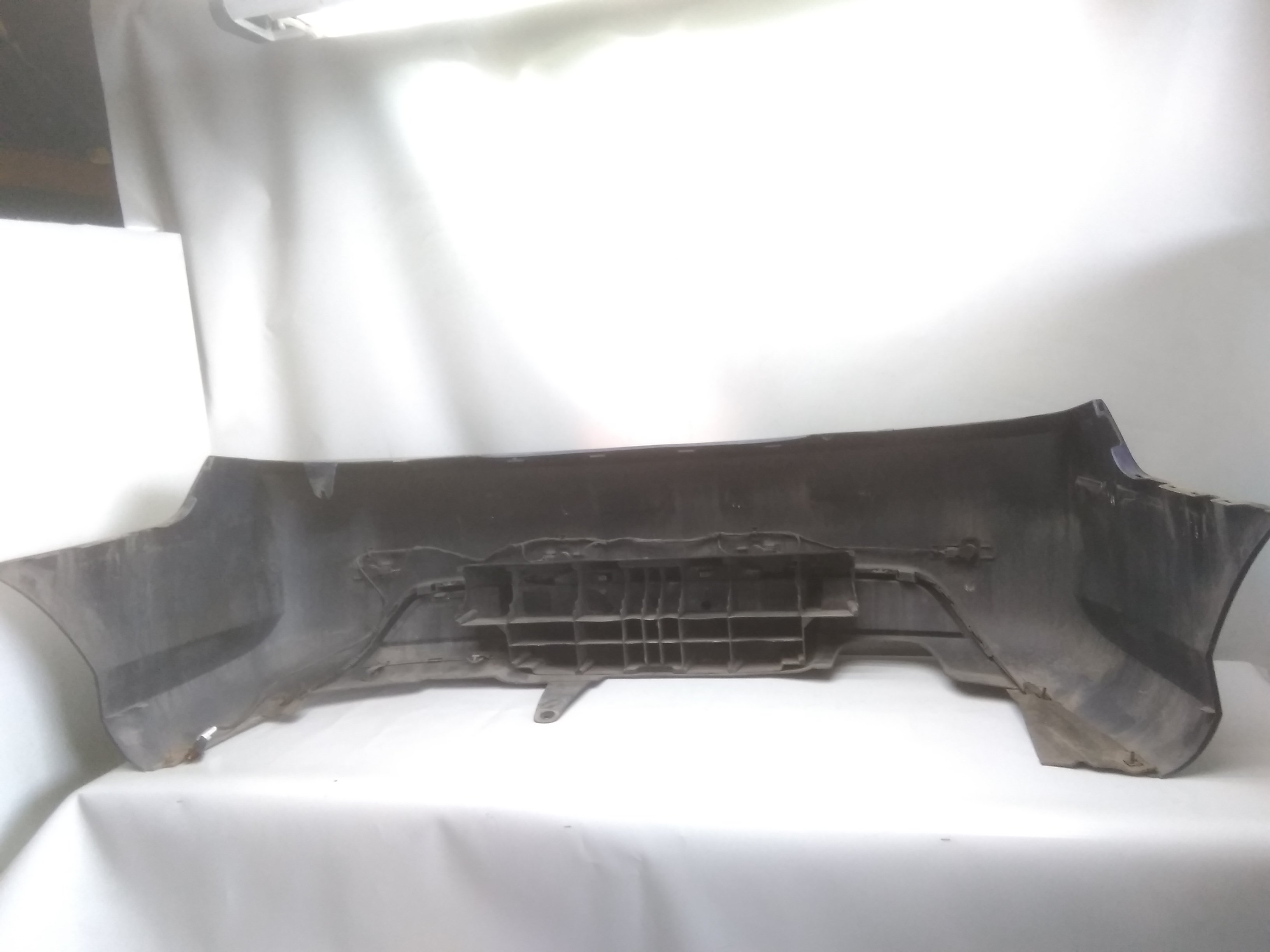 Peugeot 407 Coupe Bj.2006 original Sto&szlig;f&auml;nger Sto&szlig;stange hinten mit PDC