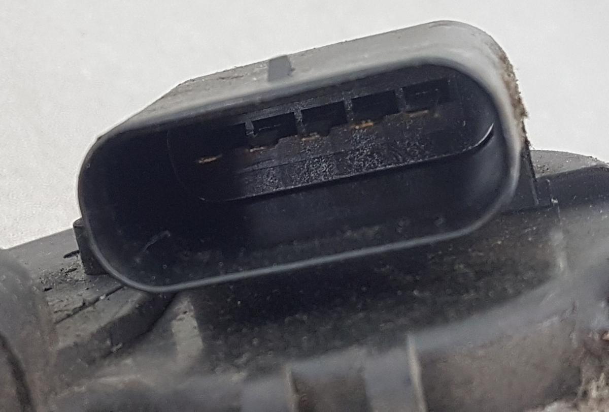 Ford Mondeo BWY Wischergestänge mit Motor 3397020680 1S7117508AD Bj2005