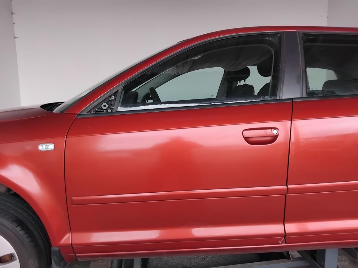 Audi A3 8P Sportback T&uuml;r vorn links Fahrert&uuml;r granatrot LZ3F 5-t&uuml;rig BJ2007