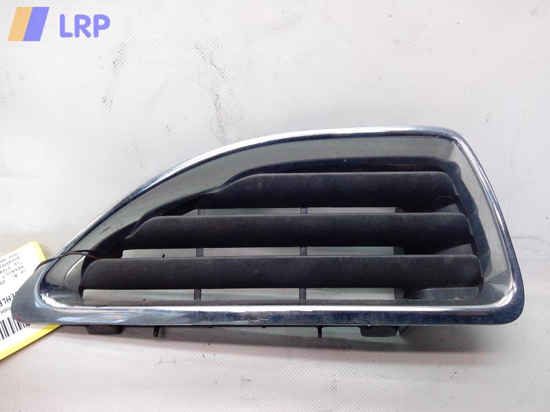 Kuehlergrill L 7700428963 Renault Megane Grandtour BJ: 2000