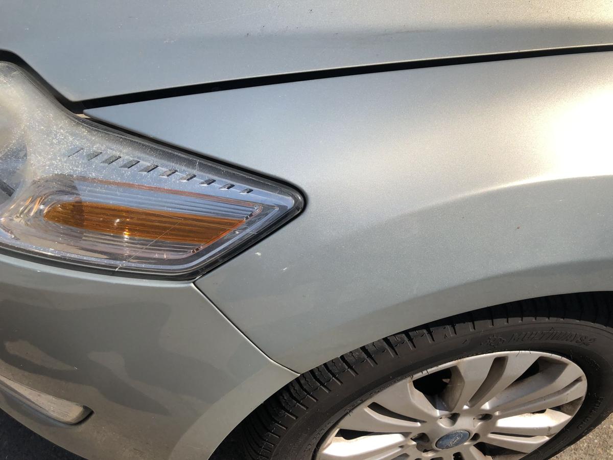 Ford Mondeo MK4 BA7 Kotfl&uuml;gel vorn links Fahreseite D8 Chill