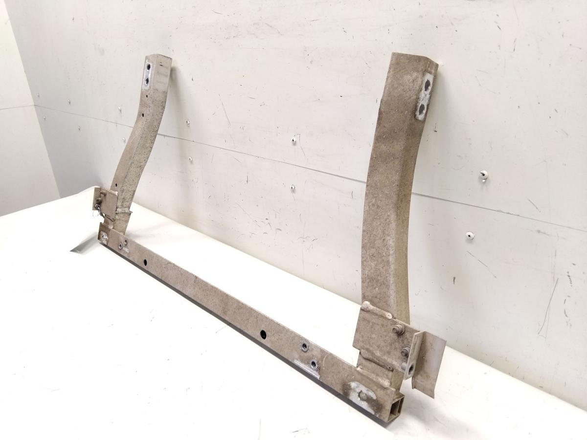 Opel Corsa E original K&uuml;hlerquertr&auml;ger Rahmenverl&auml;ngerung vorn BJ2016 39015406