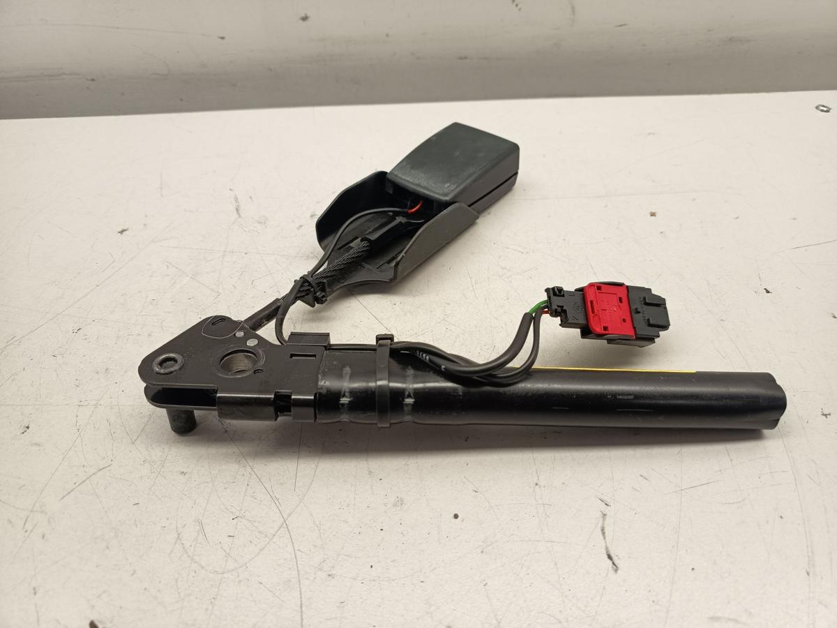 Renault Twingo II original Gurtstraffer Gurtschloss vorne links Baujahr 2009