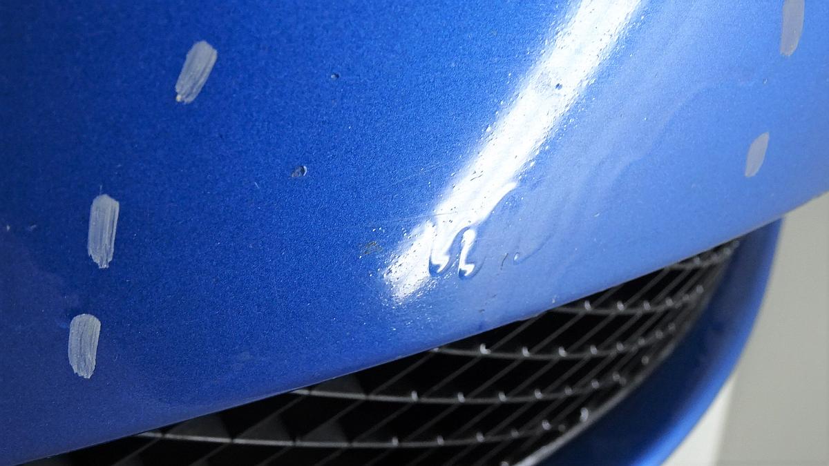 VW Polo 6N2 Stoßstange Stoßfänger vorn 6N0807221H in Perlblau Bj2000