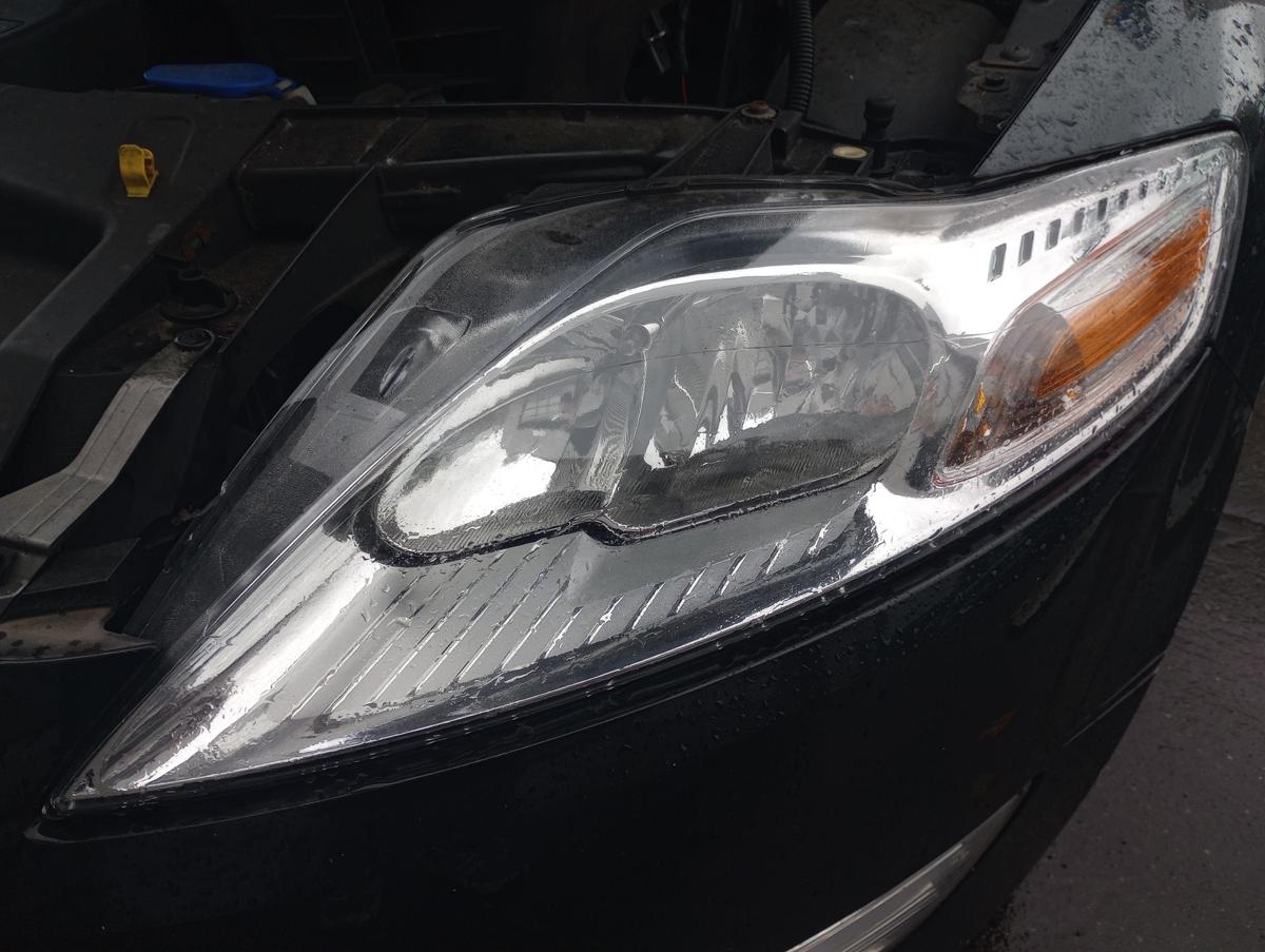 Ford Mondeo IV orig Scheinwerfer links Halogen vor Facelift Bj 2010