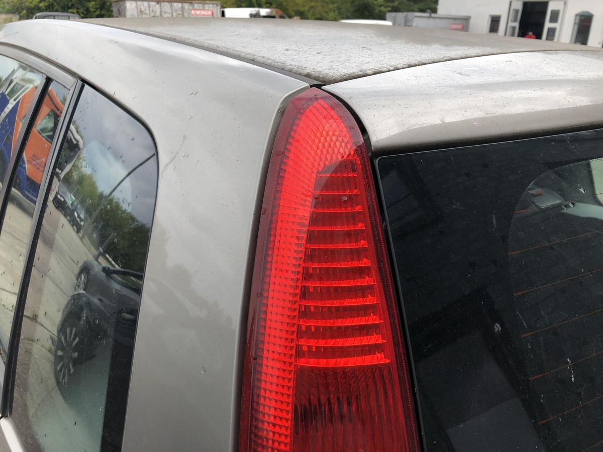 Ford Fusion JU2 Rückleuchte links Rücklicht Heckleuchte Schlusslicht