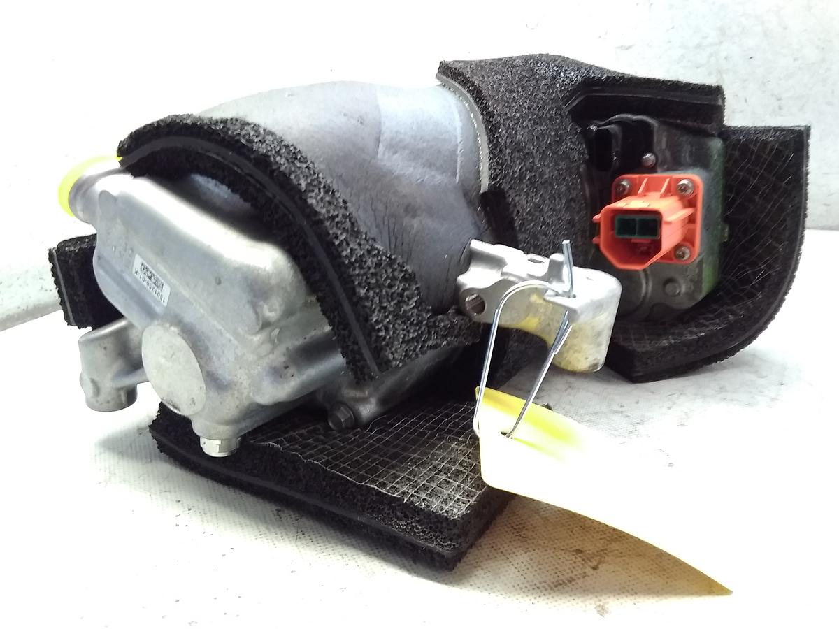 Tesla Model Y Bj.2021 original Klimakompressor 1501256-01-K