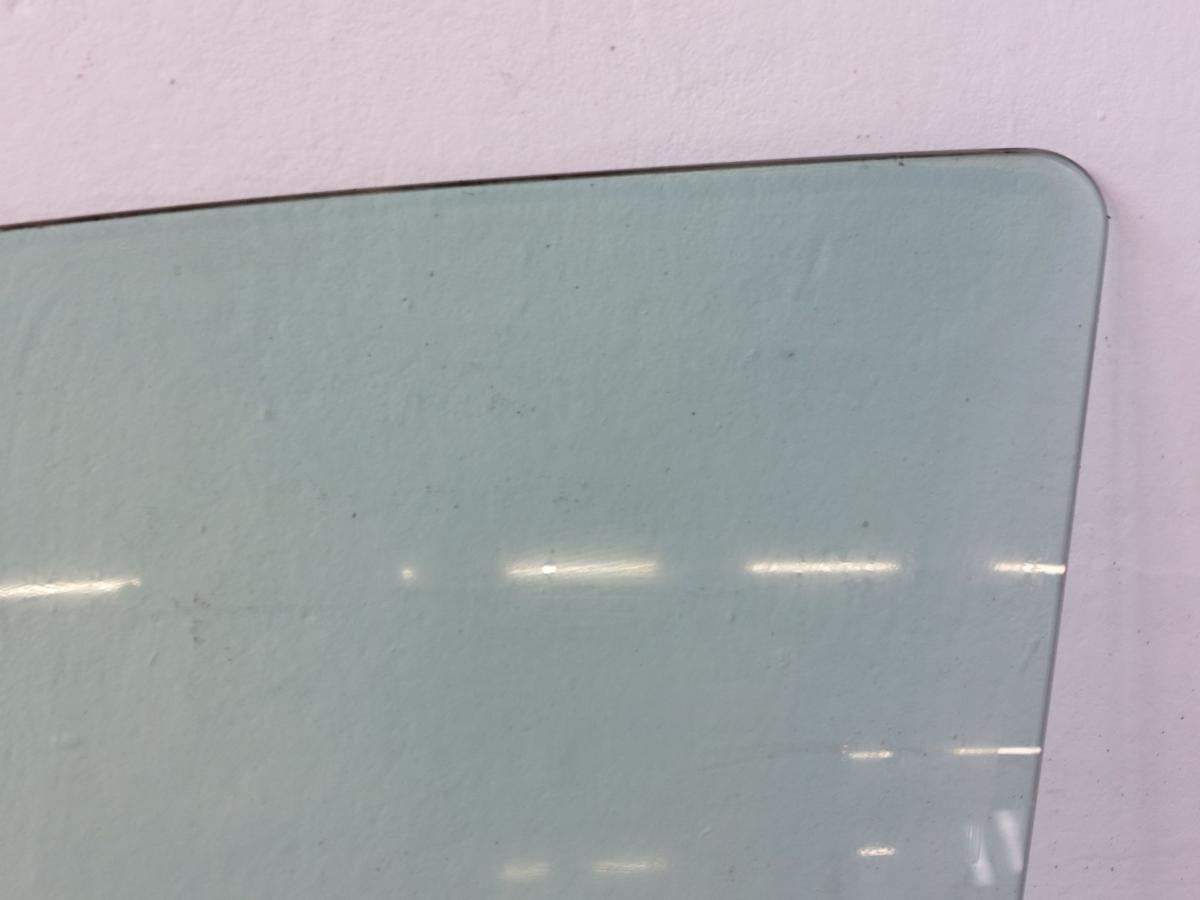 Renault Megane 3 III GR Türscheibe Kurbelscheibe Scheibe vorn links Color