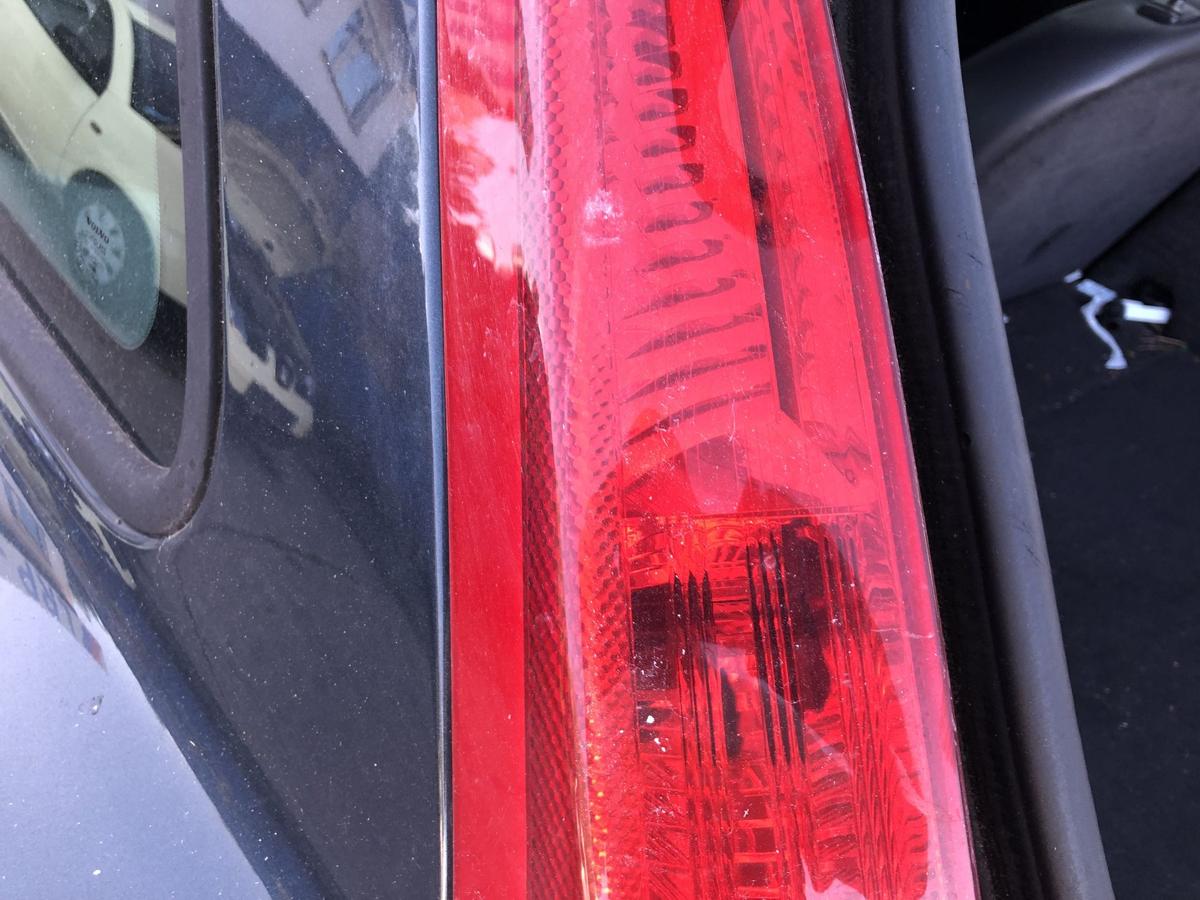Volvo C30 Typ M R&uuml;ckleuchte links R&uuml;cklicht Heckleuchte kleiner Schaden