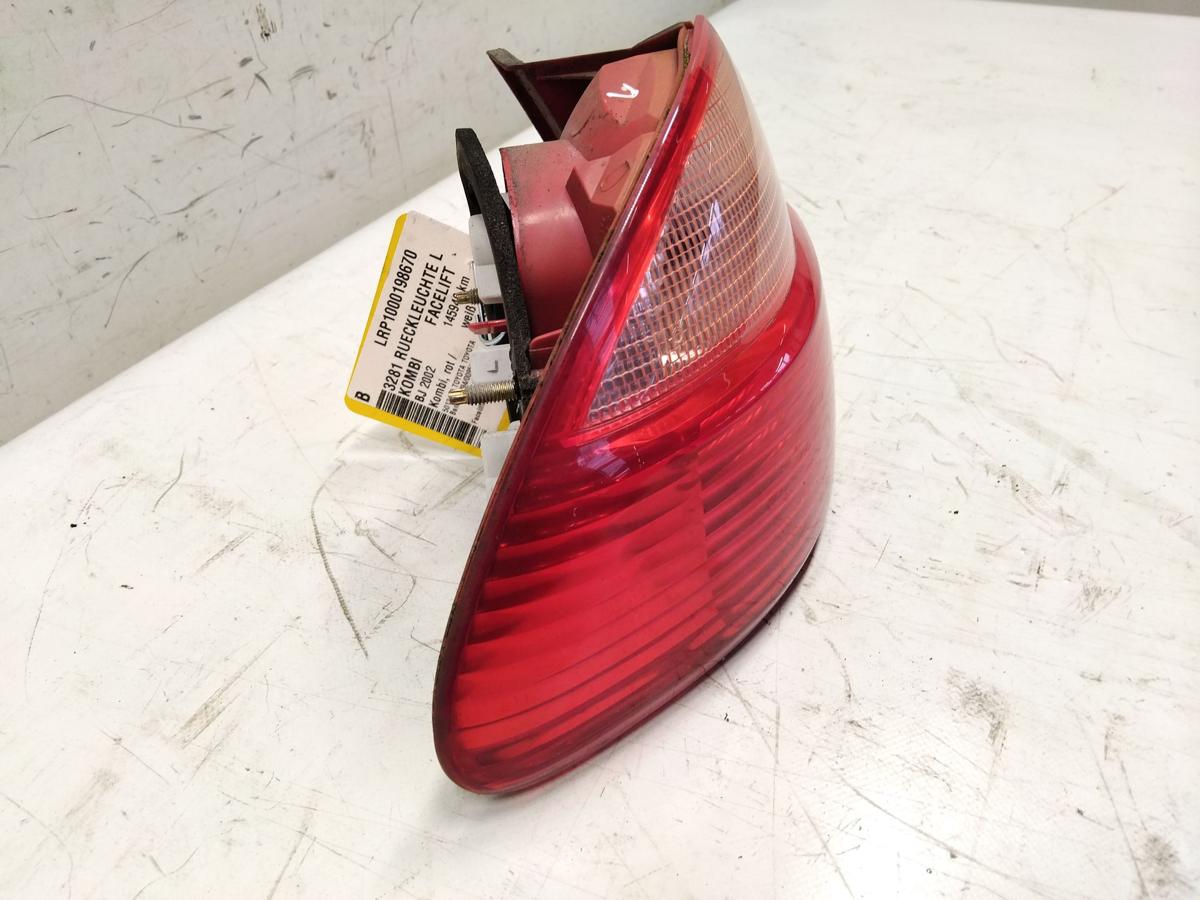 Toyota Avensis T22 Kombi R&uuml;ckleuchte Schlussleuchte links au&szlig;en Facelift BJ2002