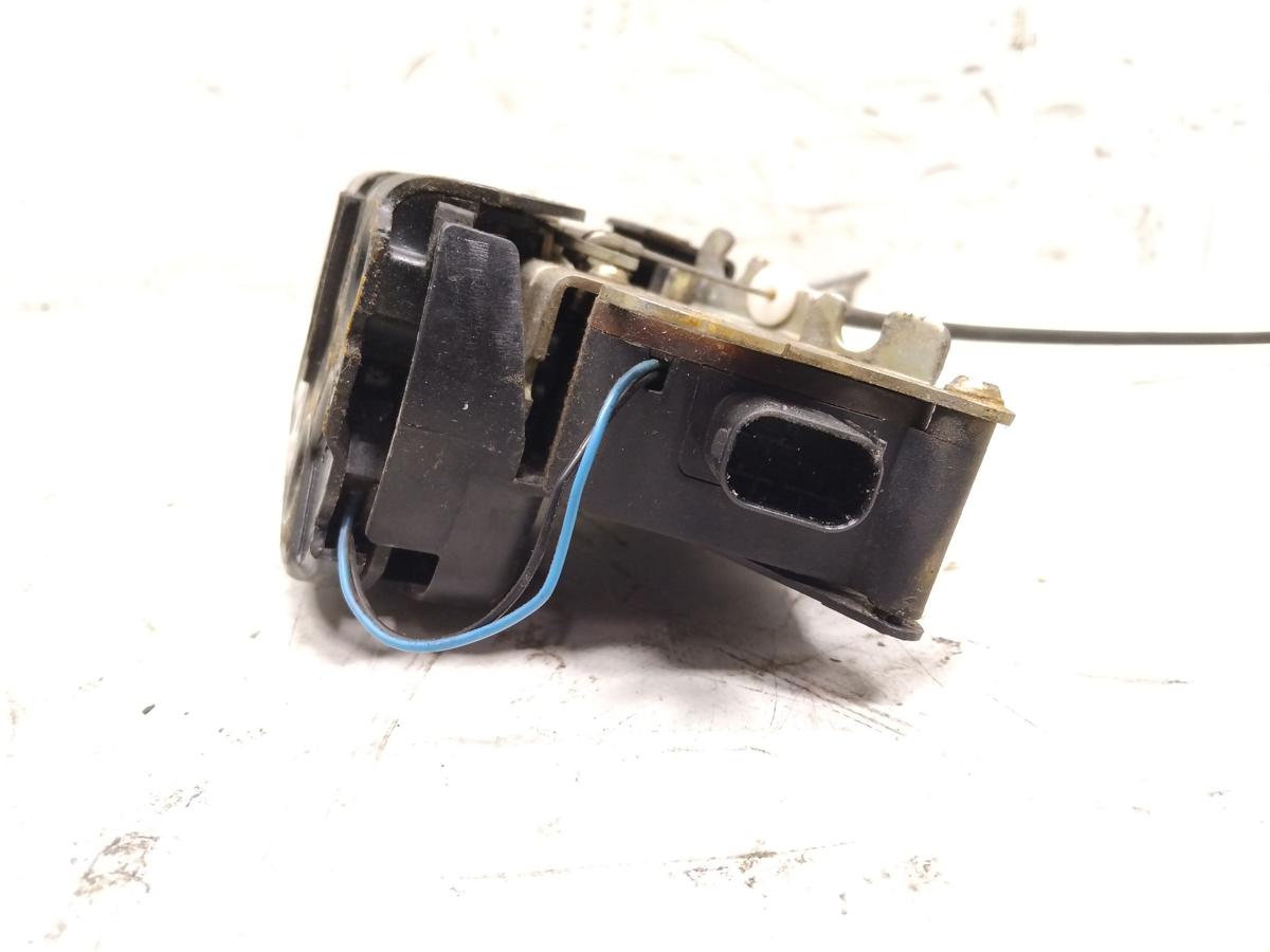 Mercedes Benz Vito 639 original T&uuml;rschlo&szlig; vorn links mit ZV Bj.2004