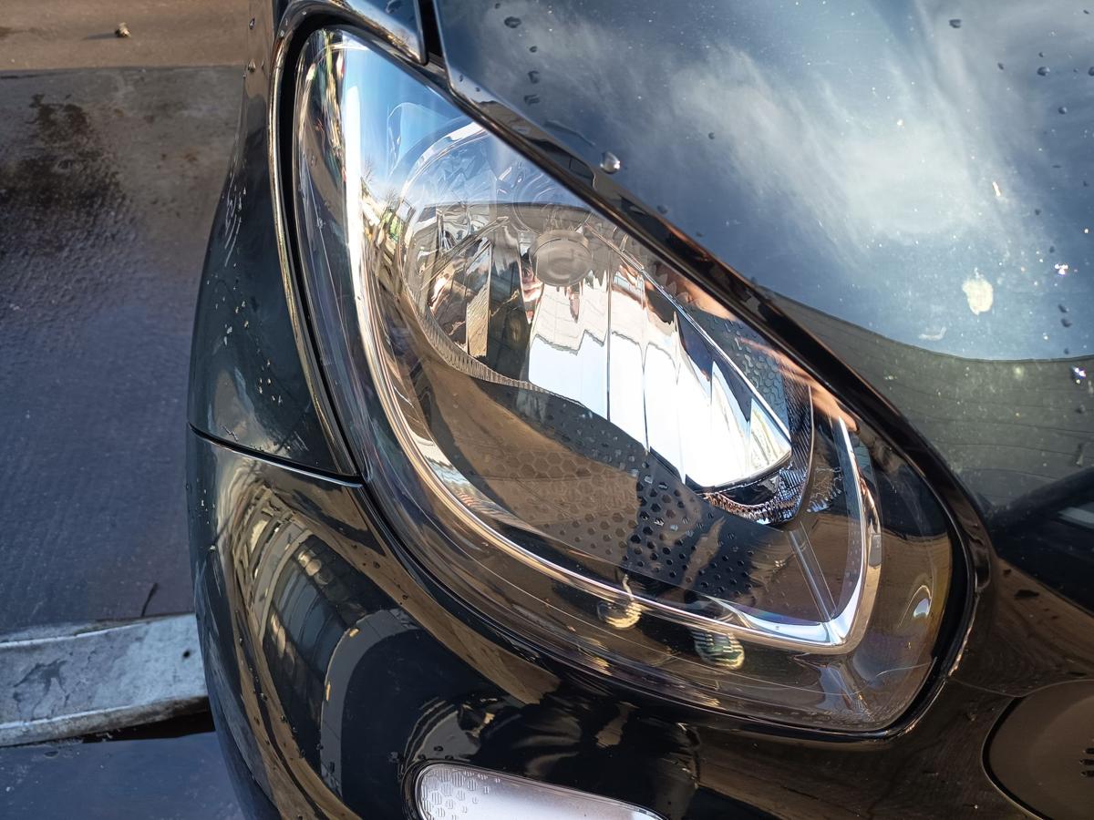 Smart Fortwo Coupe 453 orig Scheinwerfer rechts Halogen LED Tagfahrlicht Bj 2016
