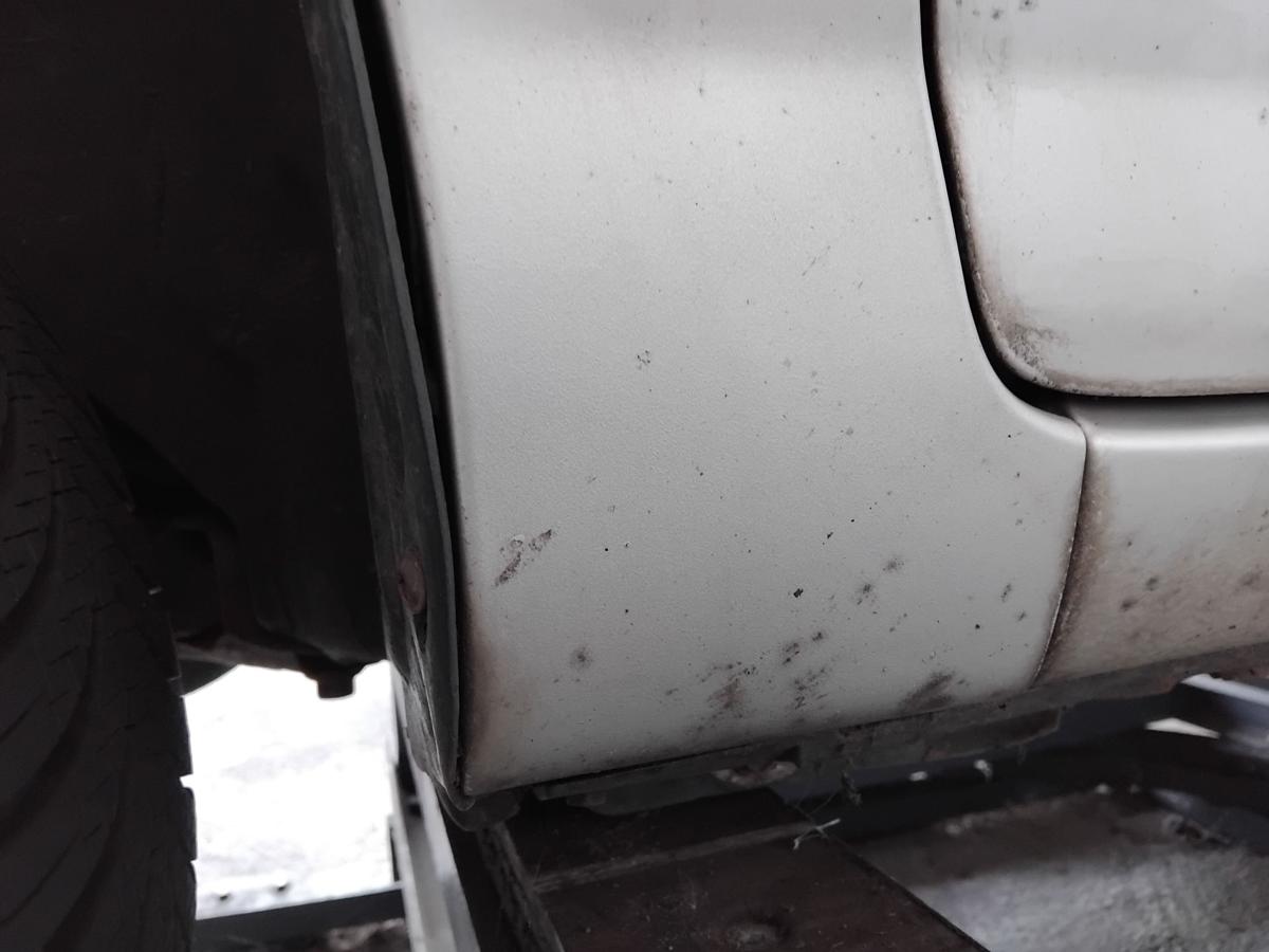 Toyota Corolla E12 original Kotfl&uuml;gel vorn links japanische Produktion BJ2003