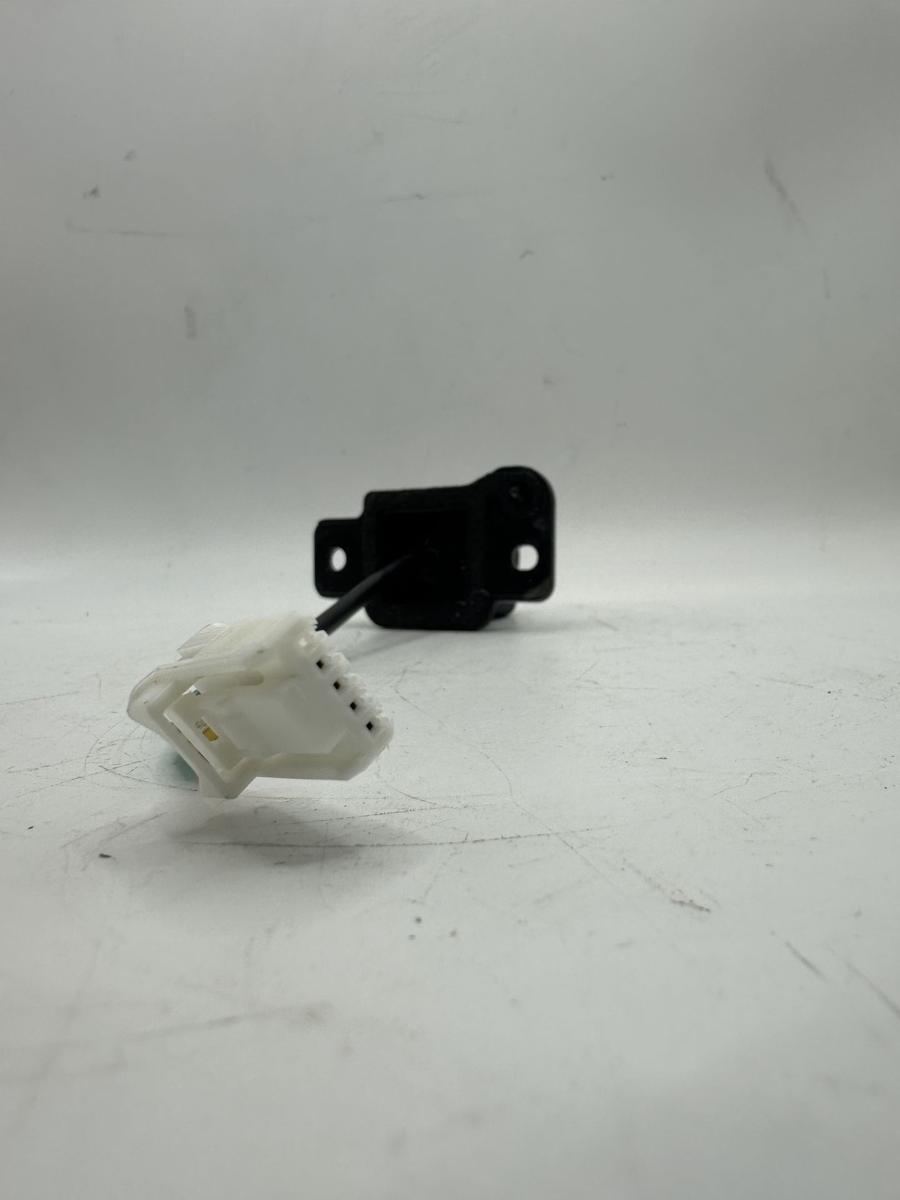 Mitsubishi Eclipse Cross GK0 ab21 R&uuml;ckfahrkamera Kamera Einparkhilfe hinten