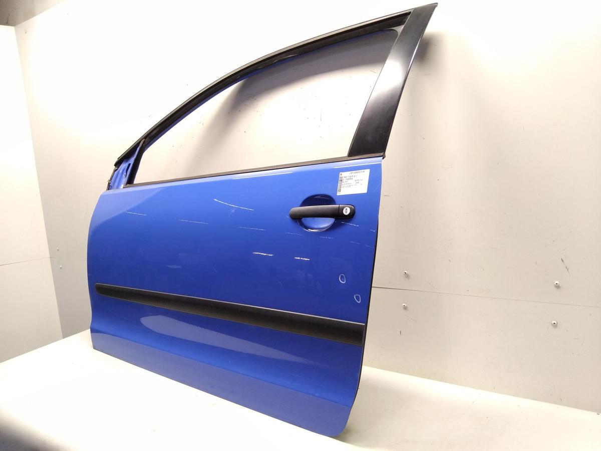 VW Polo 9N3 T&uuml;r vorn links Fahrert&uuml;r 3-T&uuml;rer summerblue LA5F Bj.2009