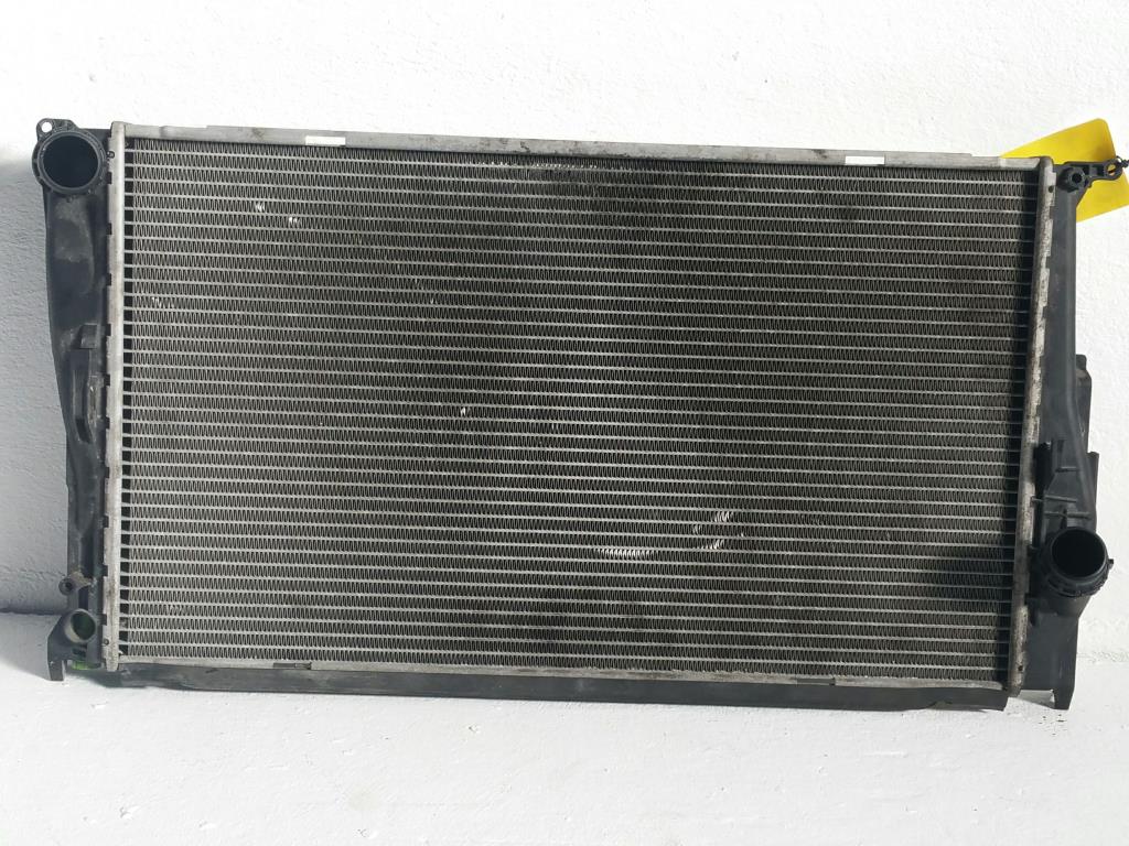 BMW E90 E91 orig. Kühler Wasserkühler 320d 120kw 7788903