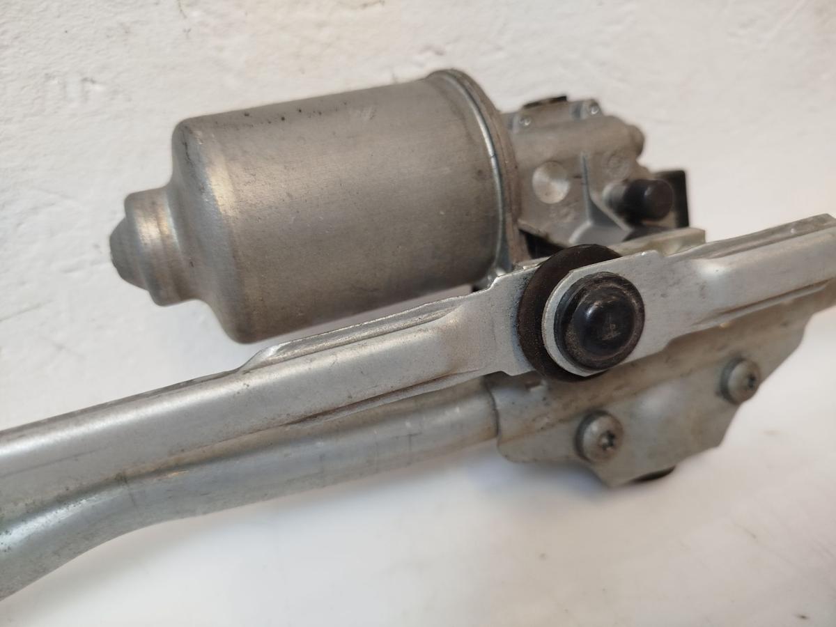 Skoda Fabia 5J Wischermotor mit Wischergest&auml;nge vorn Metzger