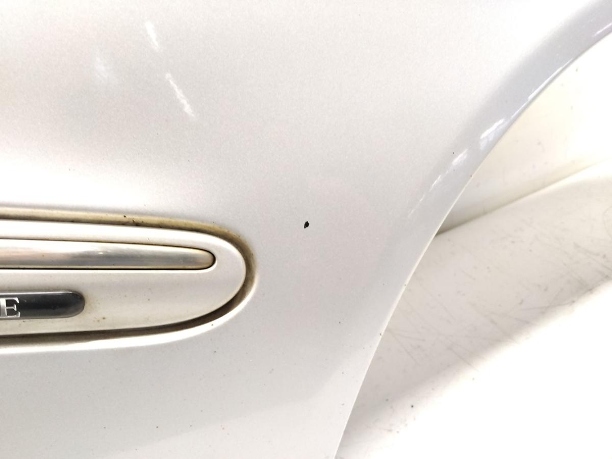 Mercedes C-Klasse 203 original Kotfl&uuml;gel vorn rechts brillantsilber 744 Bj.2003