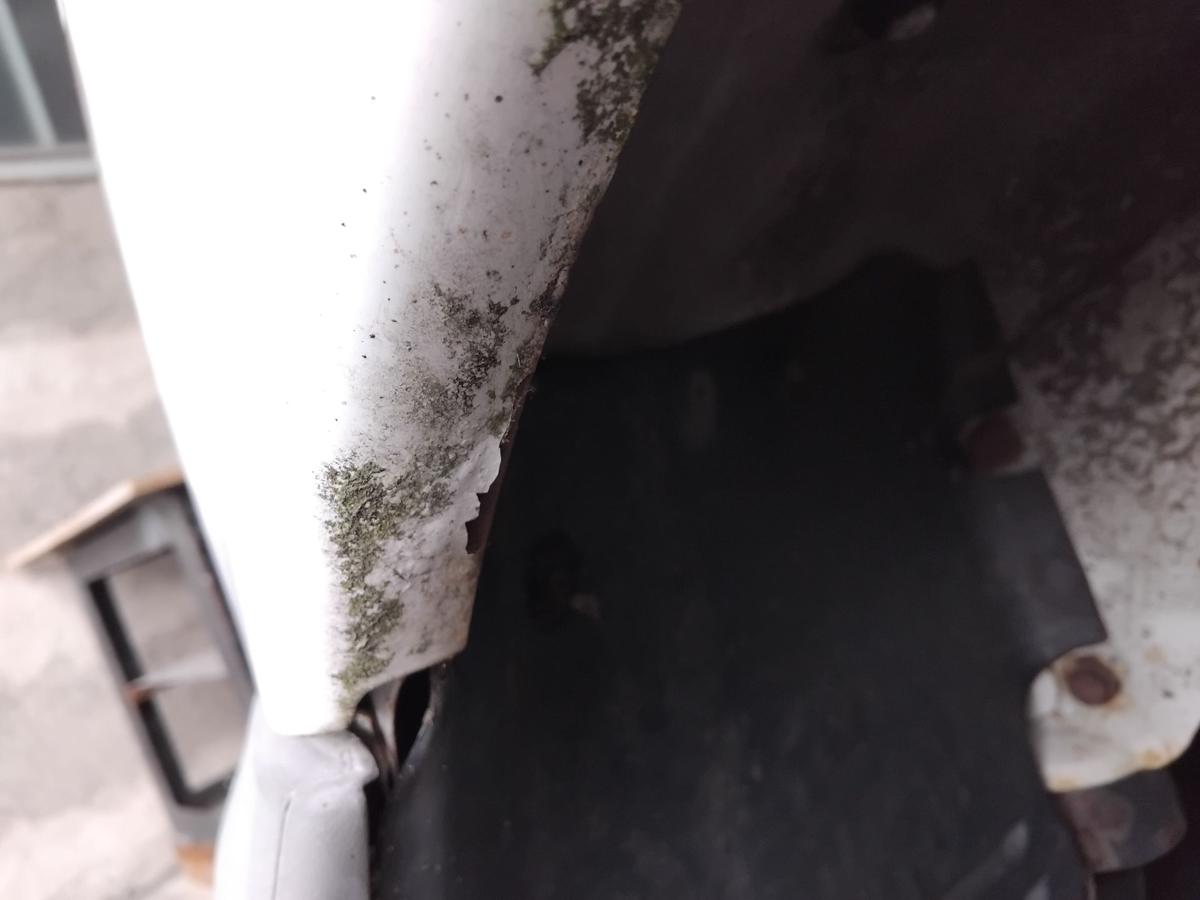 Mercedes Vito 638 original Kotflügel vorn links arktikweiss 9147 BJ2003