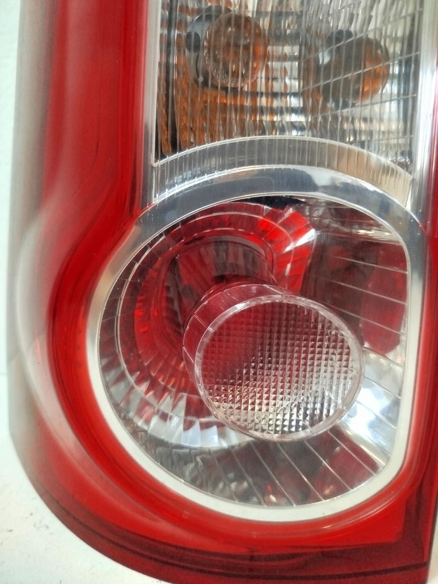 Dacia Logan MCV Rückleuchte Schlussleuchte Rücklicht Lampe hinten links
