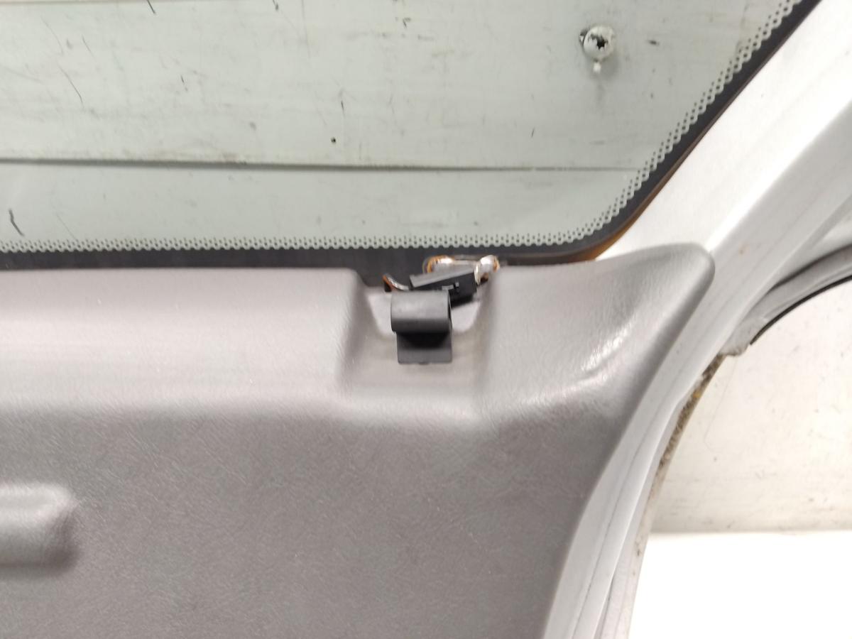 Mitsubishi Colt CJ0 Heckklappe A69 Satellitsilber inkl. Heckscheibe BJ1996