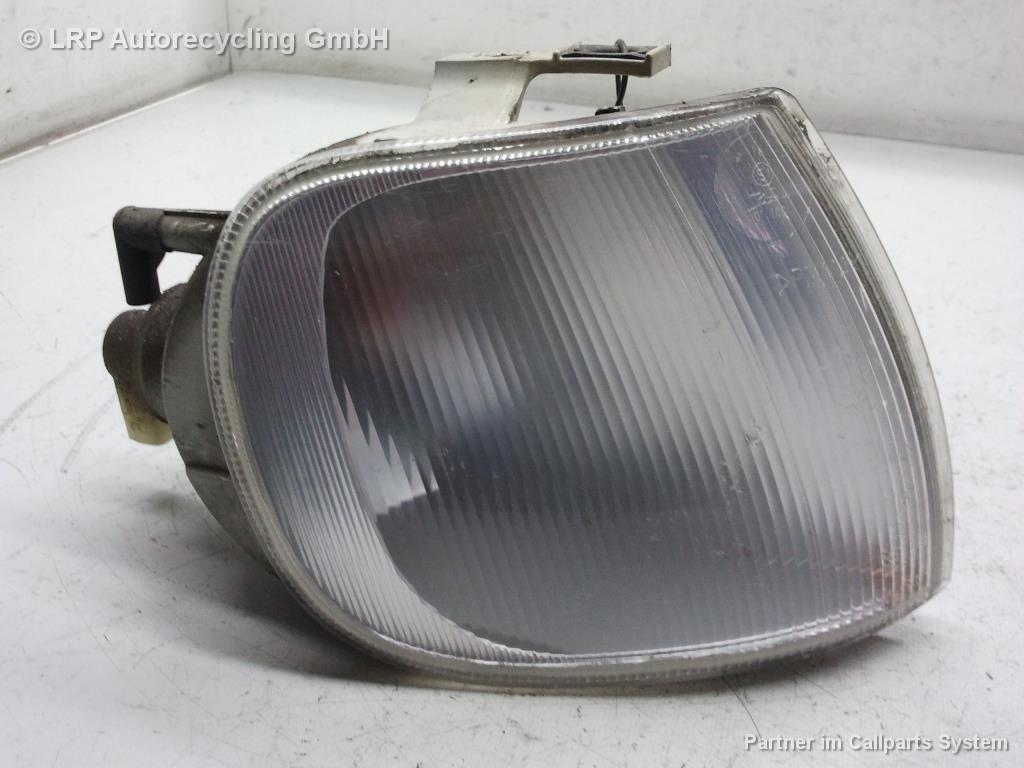 VW Polo 6N1 Blinker Blinkleuchte vorn rechts 6N0953050C HELLA BJ1997