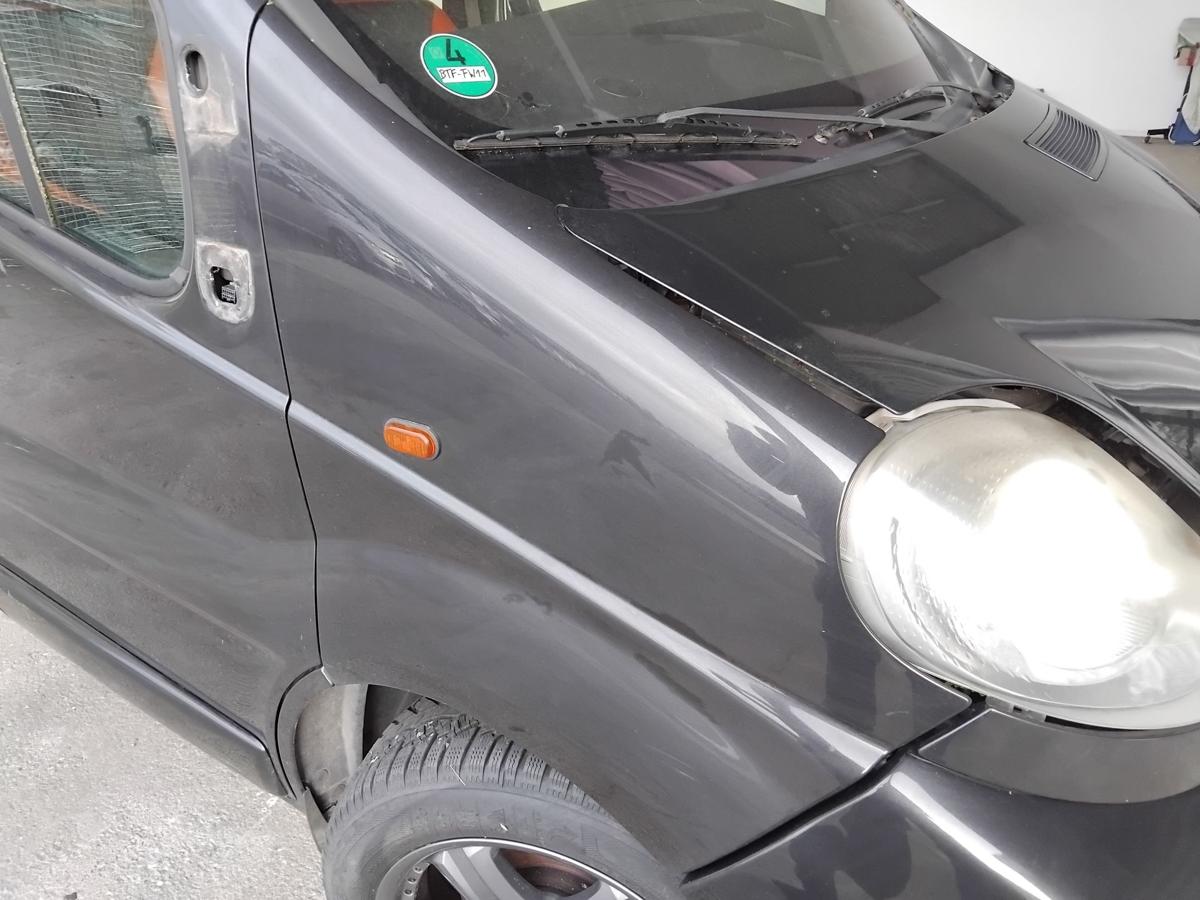 Opel Vivaro A original Kotflügel vorn rechts mitternachtschwarz L298 BJ2003